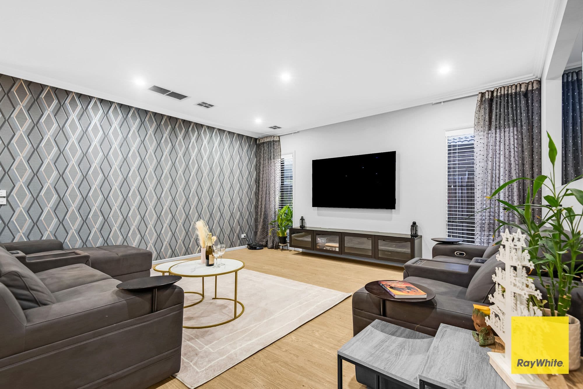 65 Dover Street, Truganina VIC 3029, Truganina - Thumbnail 6