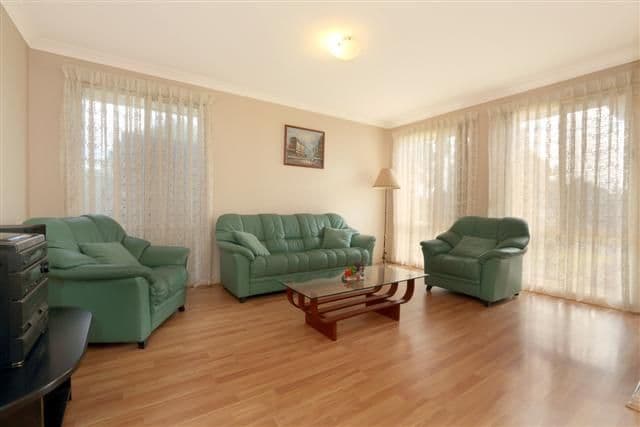 8 Bukari Way, GLENMORE PARK NSW 2745, Glenmore Park - Thumbnail 2