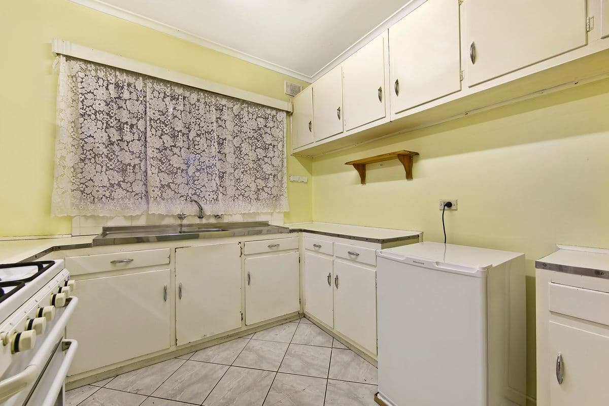 14 Frances Avenue, Para Hills SA 5096, Para Hills - Thumbnail 4