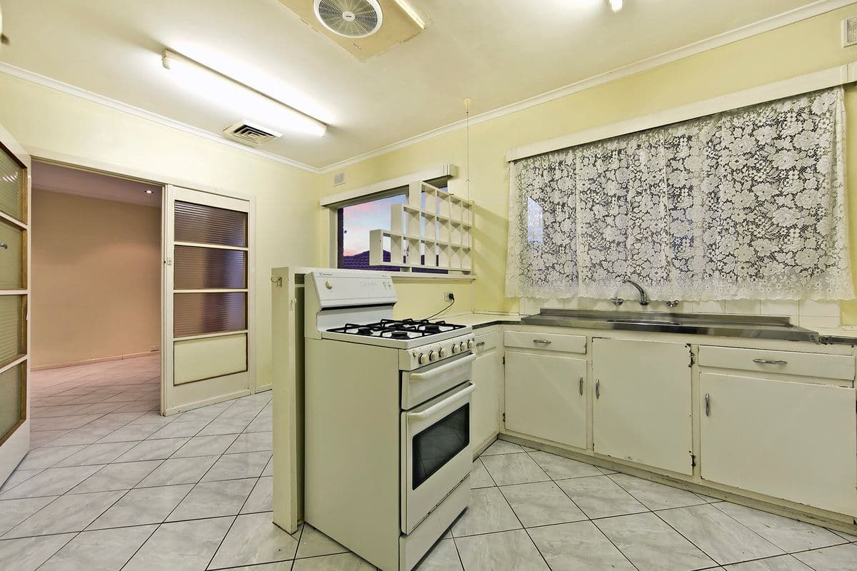 14 Frances Avenue, Para Hills SA 5096, Para Hills - Thumbnail 5