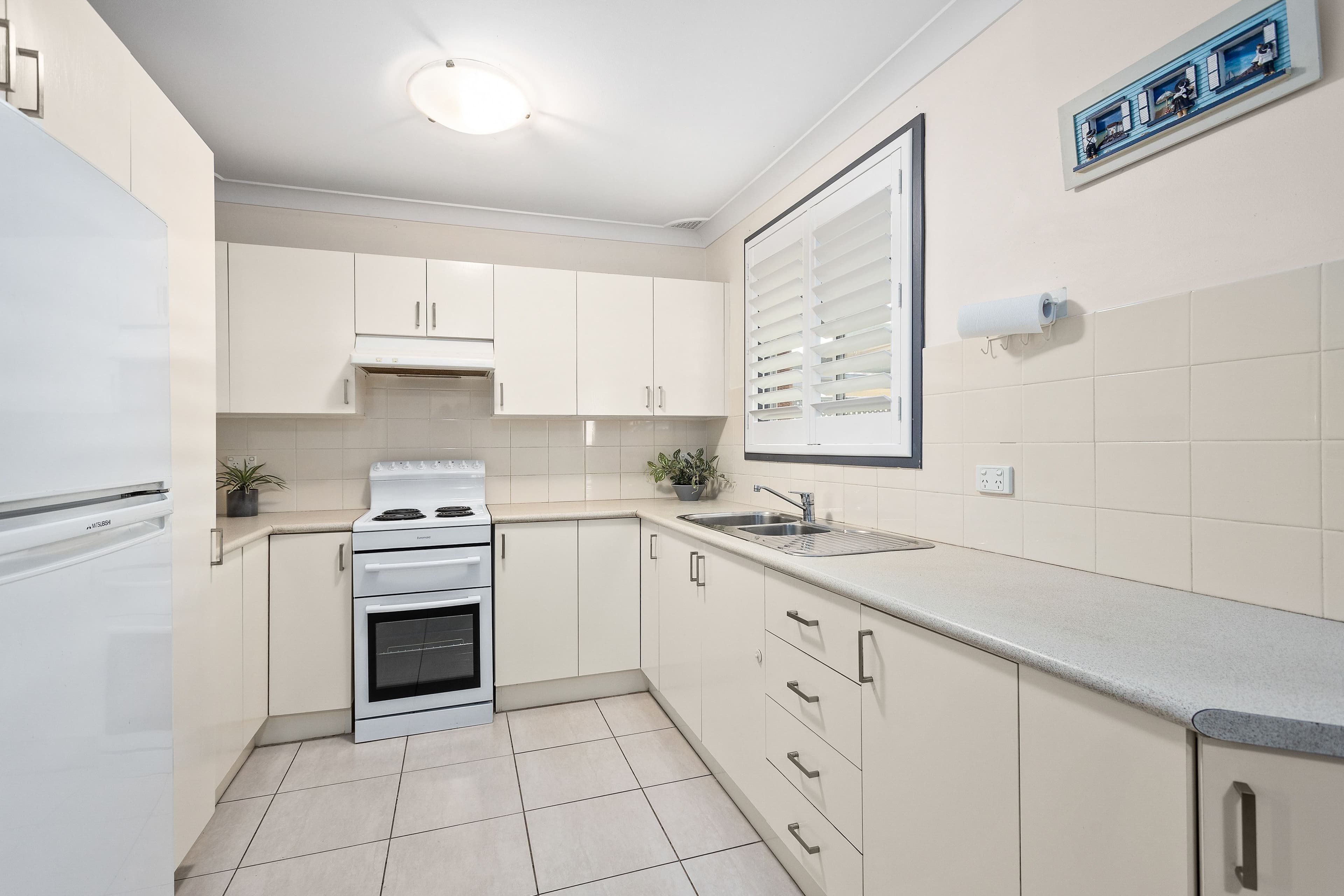 33 Coolibah Avenue, Albion Park Rail NSW 2527, Albion Park Rail - Thumbnail 2