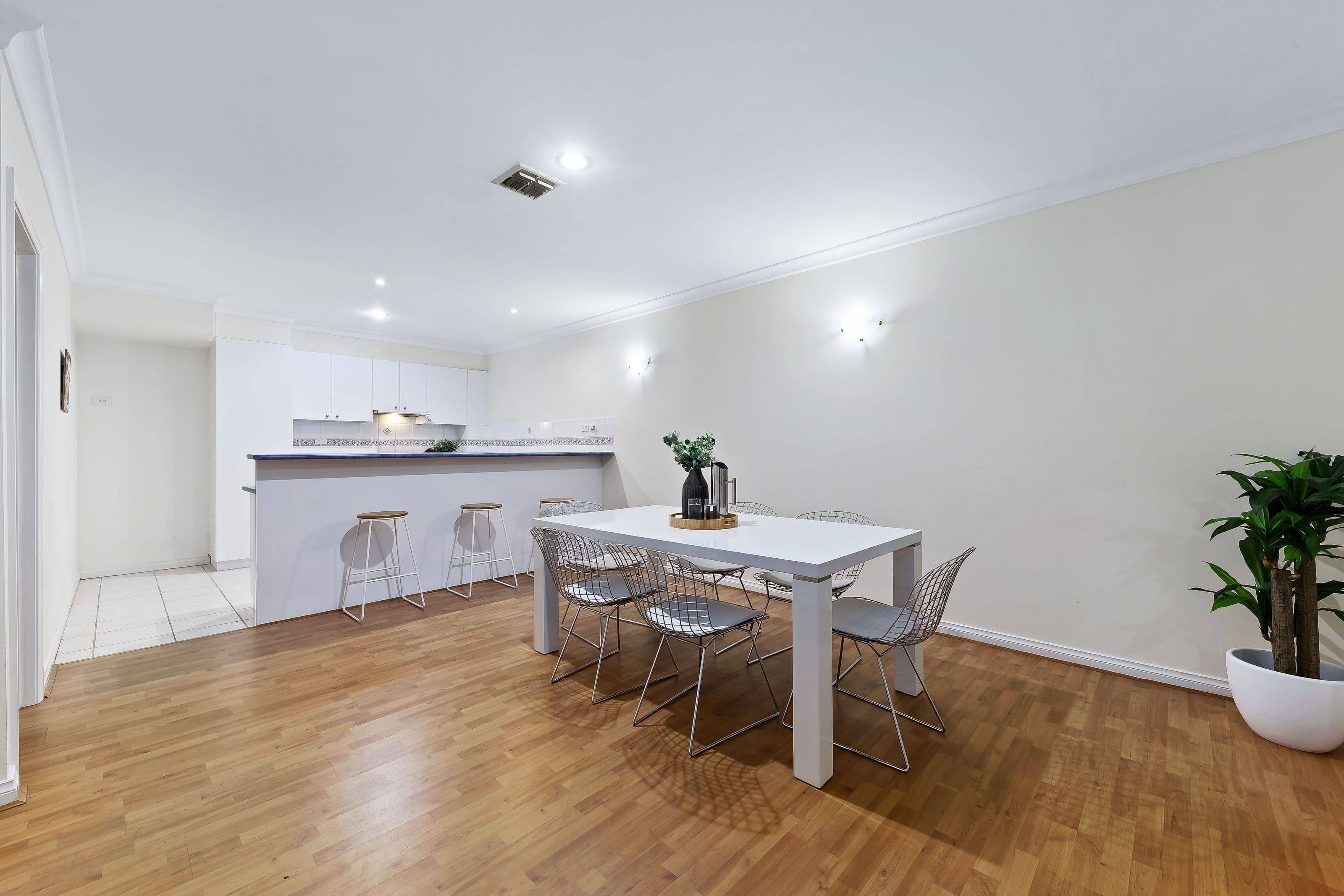 3 McKelvie Court, Glen Waverley VIC 3150, Glen Waverley - Thumbnail 4