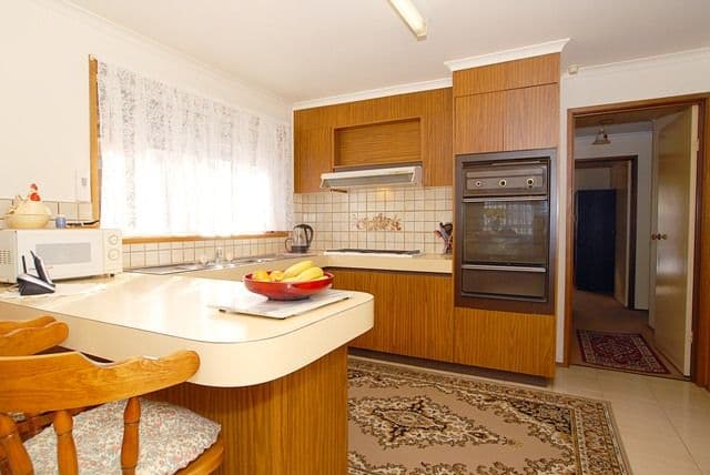 241 Shaws Road, WERRIBEE VIC 3030, Werribee - Thumbnail 2