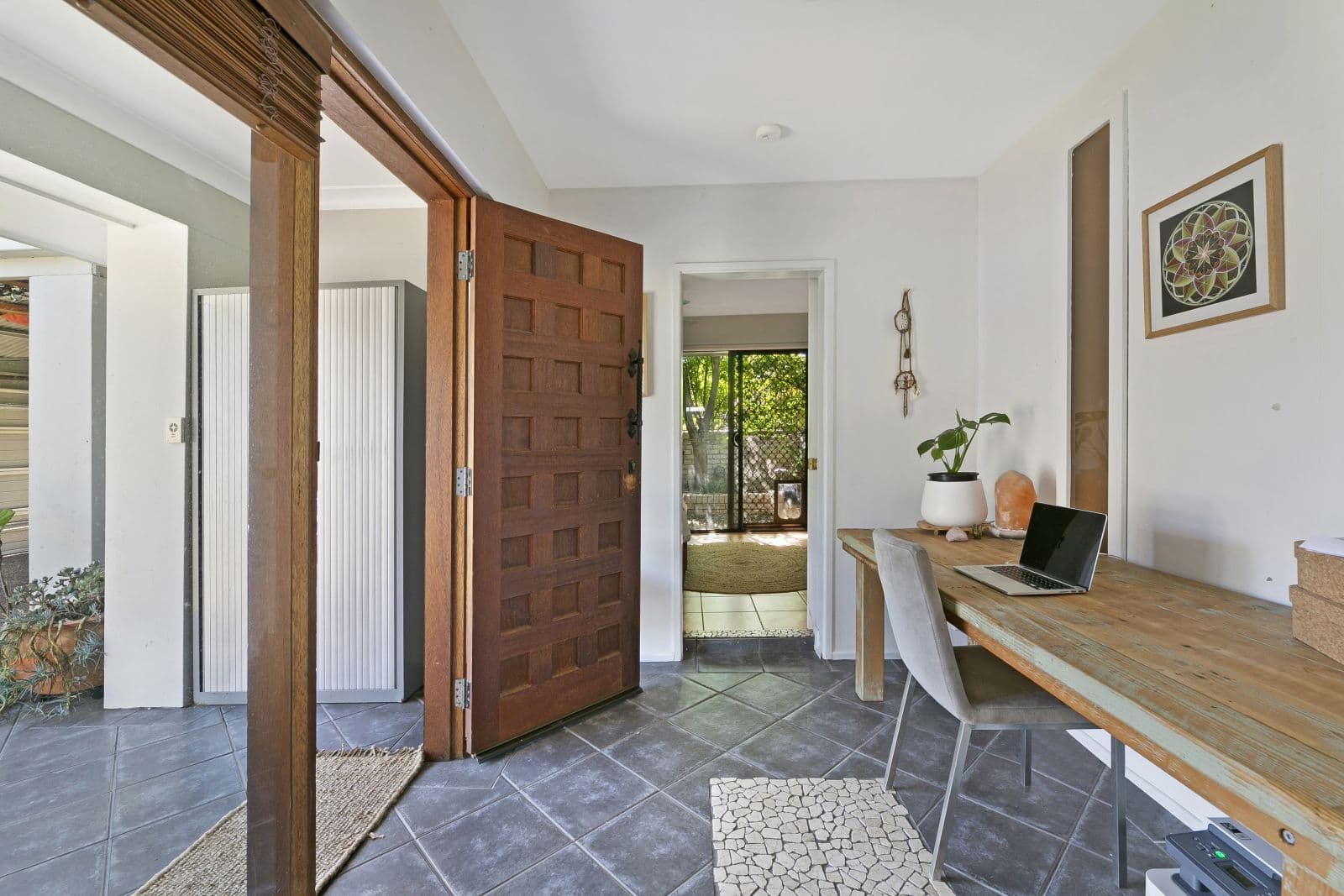 9 Myrtle Court, Palm Beach QLD 4221, Palm Beach - Thumbnail 4