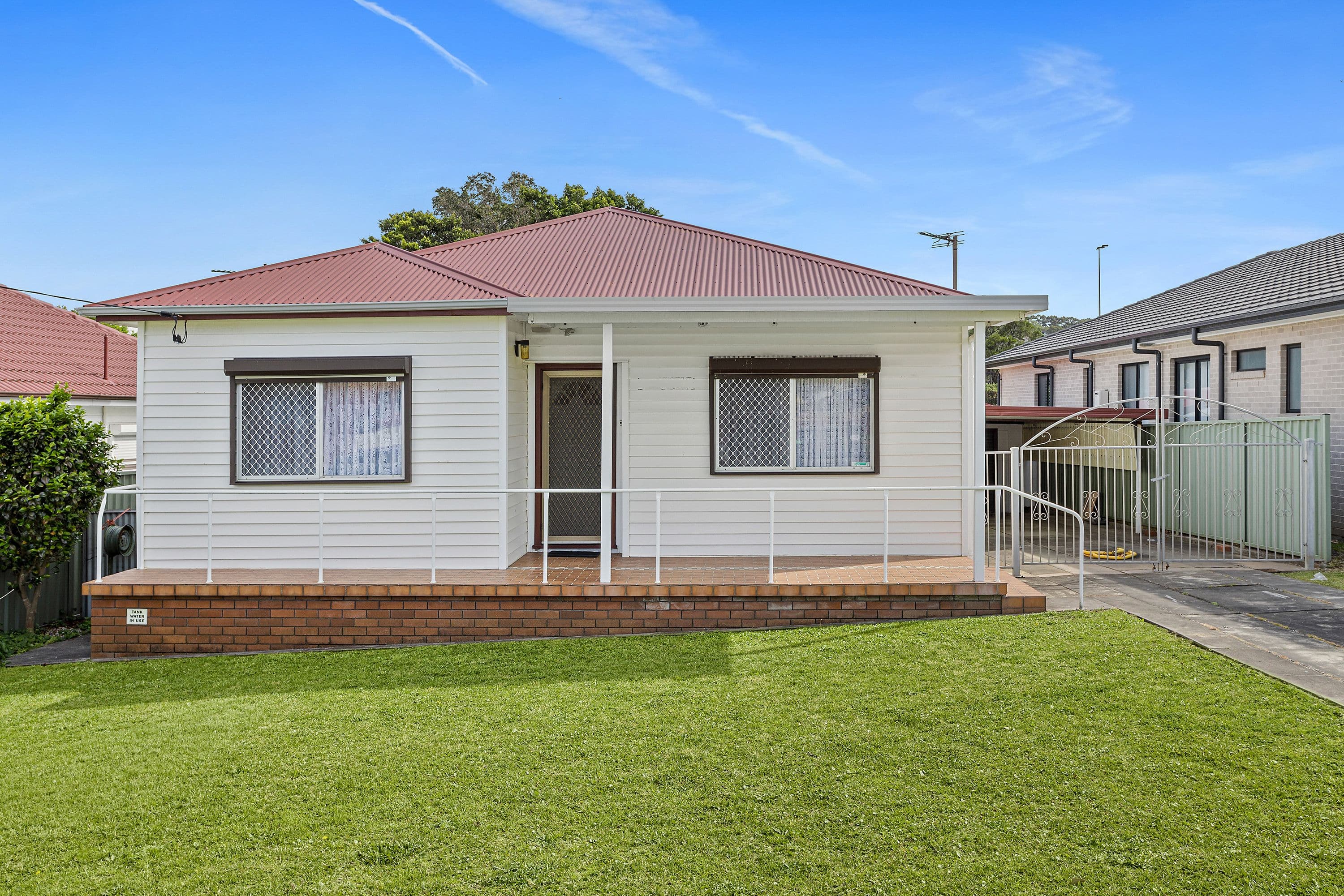 41 Hoskins Avenue, Warrawong NSW 2502, Warrawong - Image 1