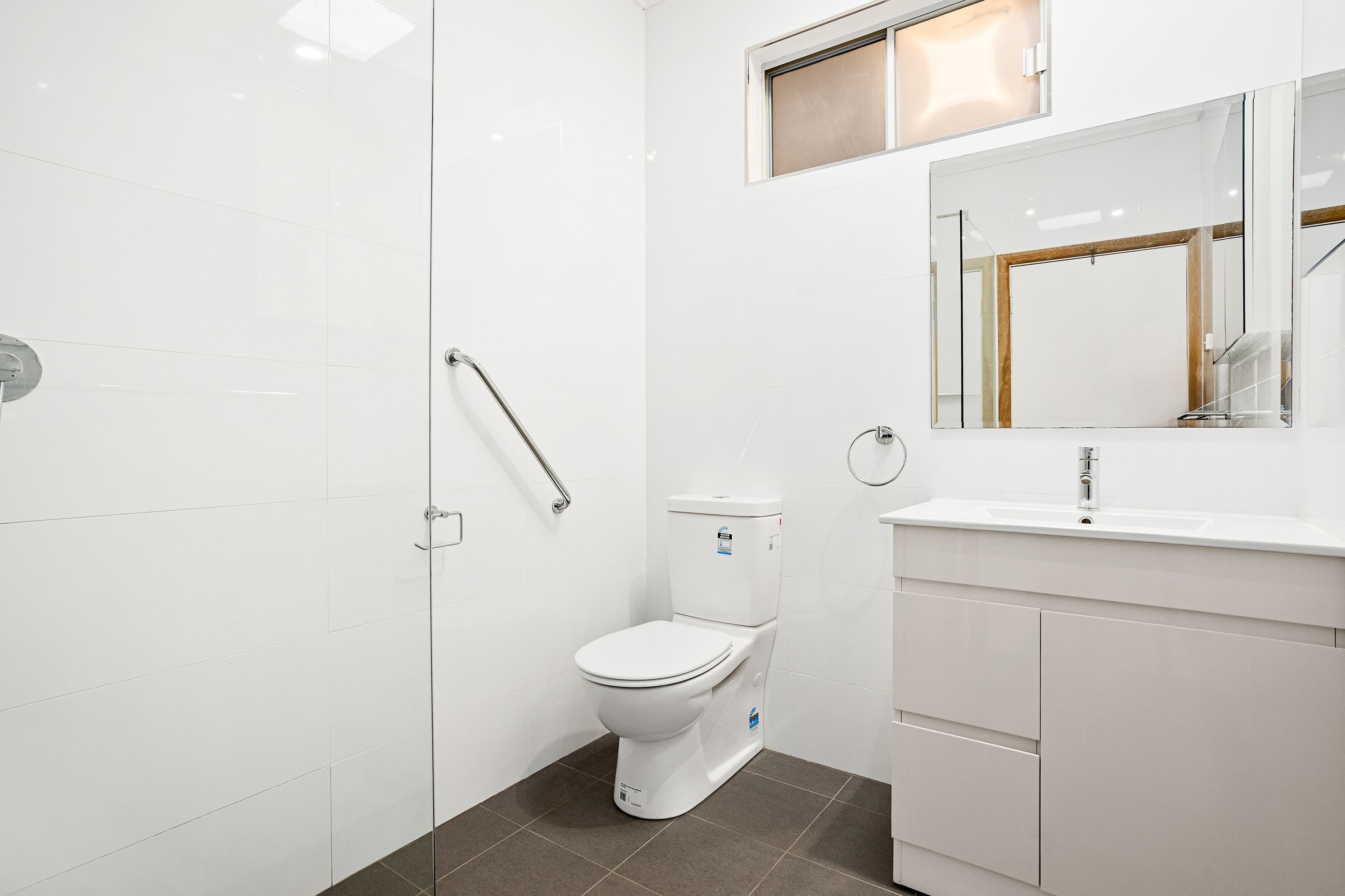 41 Hoskins Avenue, Warrawong NSW 2502, Warrawong - Thumbnail 4