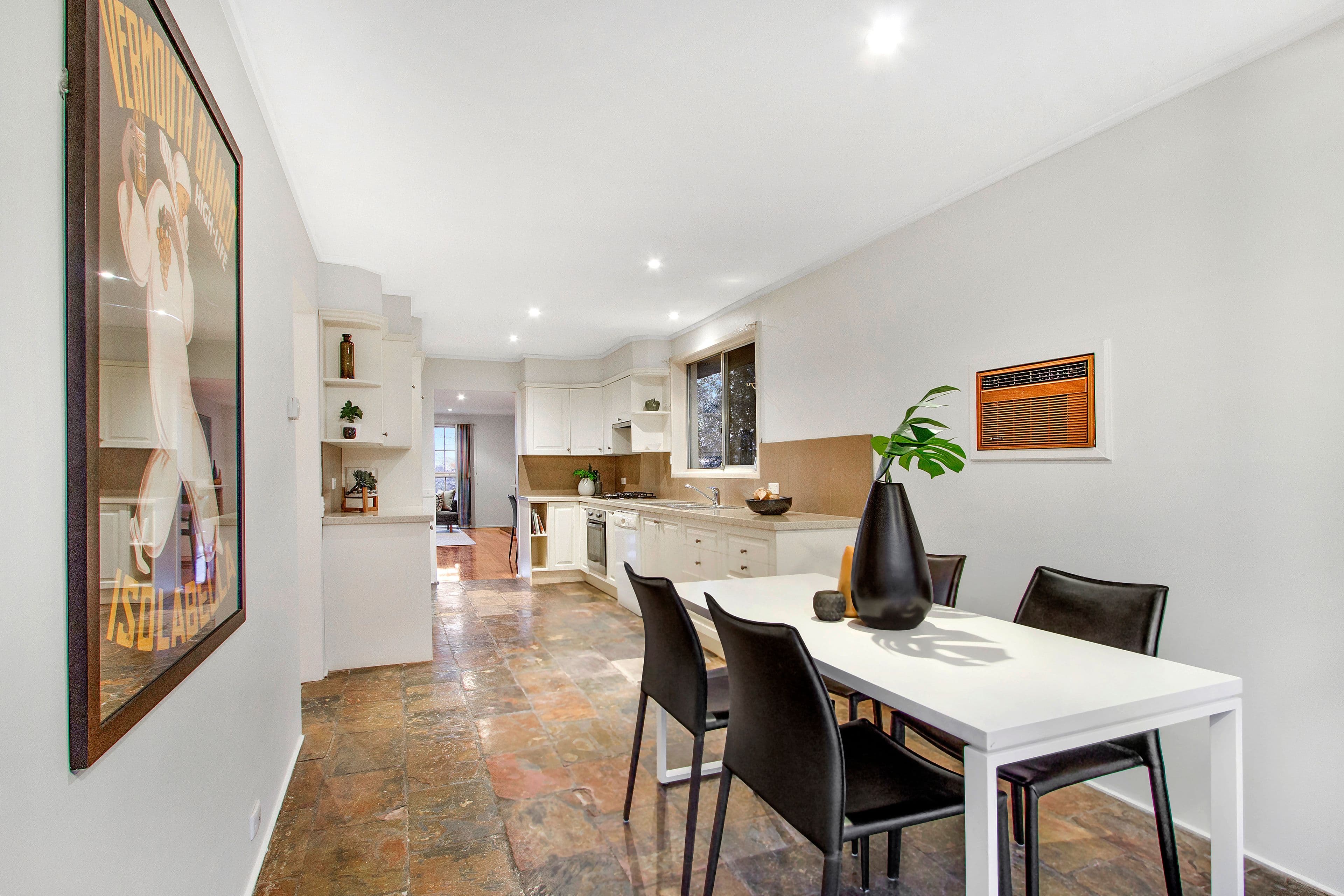 6 Hilton Court, Frankston VIC 3199, Frankston - Thumbnail 8