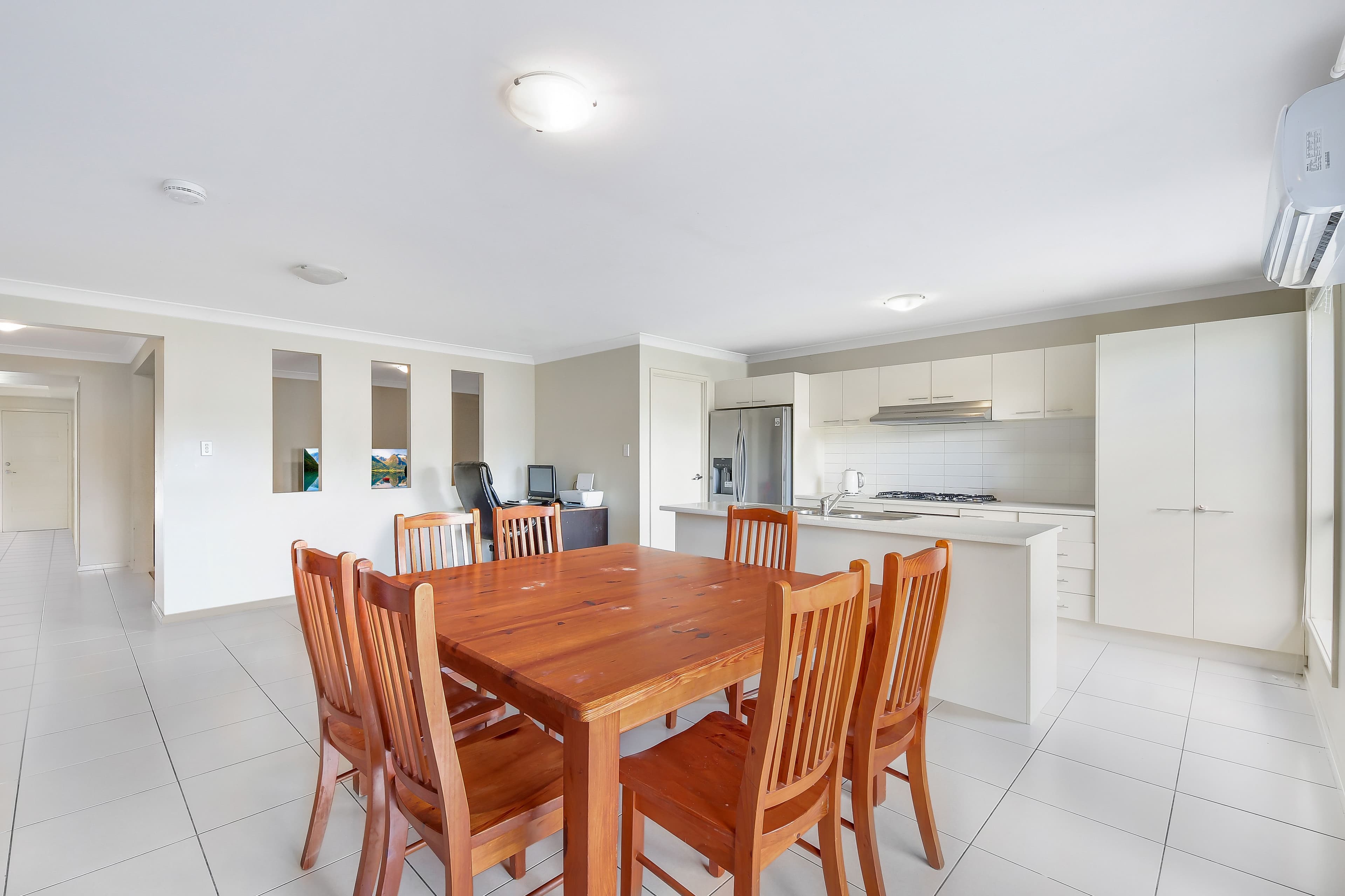 10 Ingleburn Gardens Drive, BARDIA NSW 2565, Bardia - Thumbnail 3