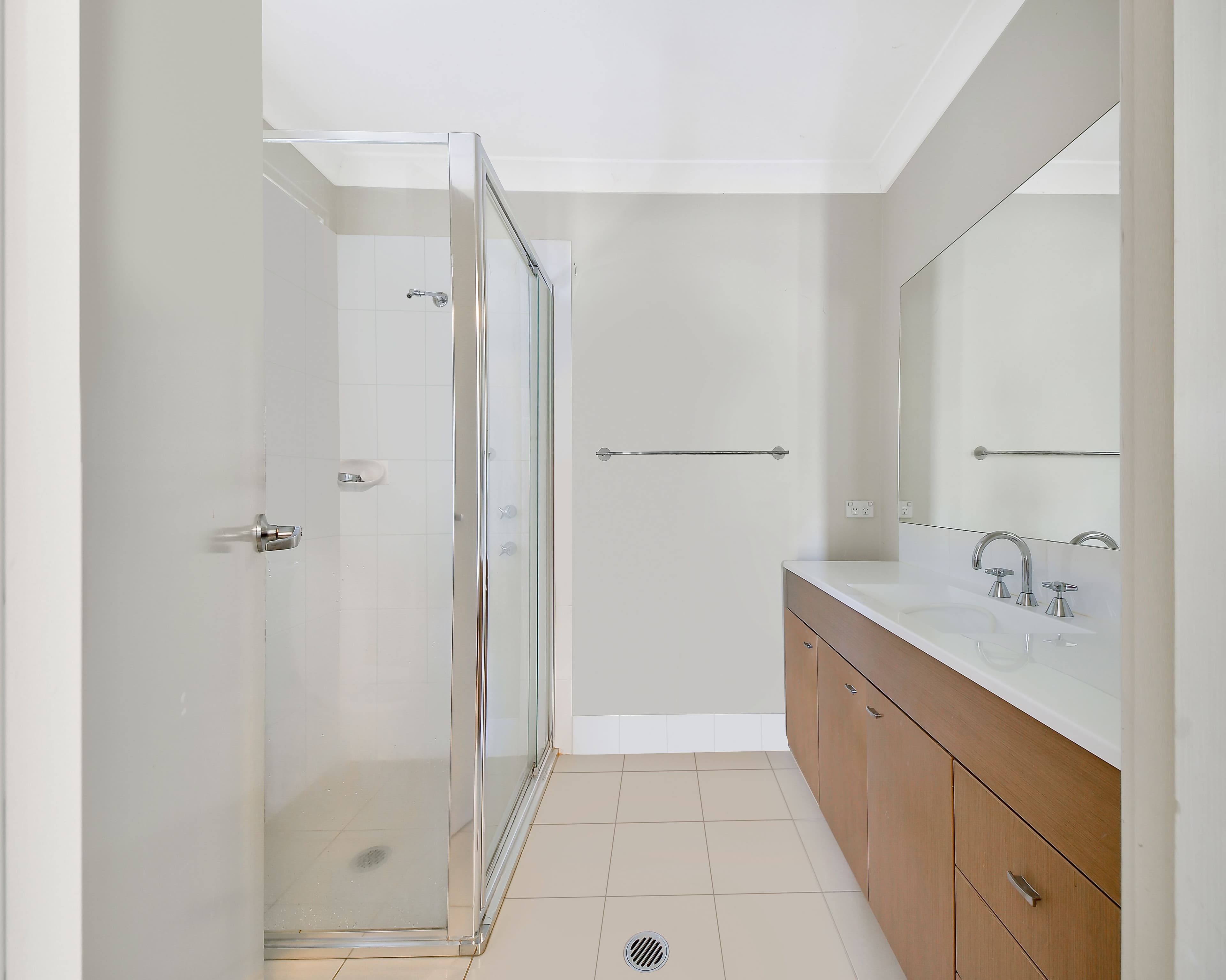 10 Ingleburn Gardens Drive, BARDIA NSW 2565, Bardia - Thumbnail 8