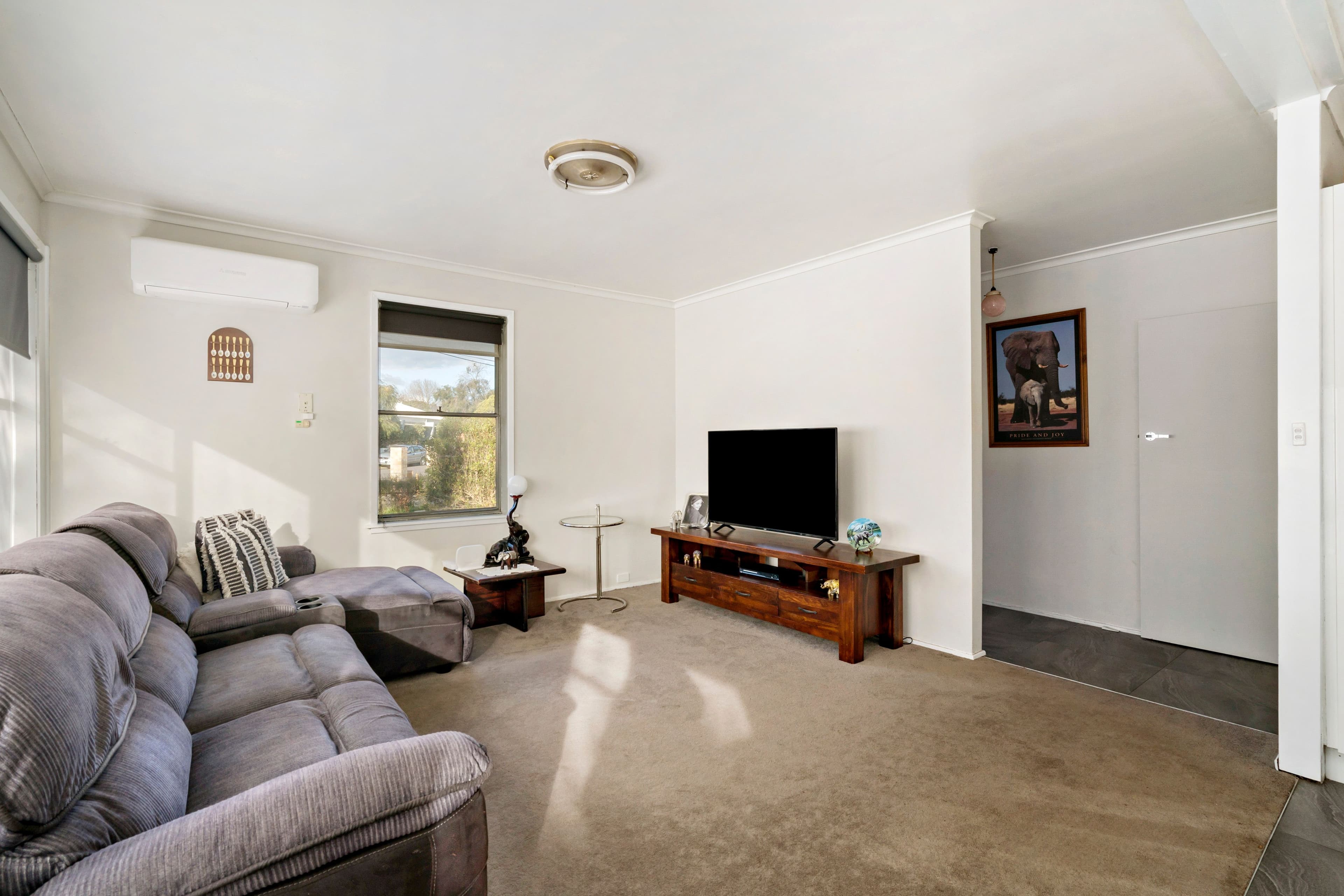 2 Nodding Avenue, Frankston North VIC 3200, Frankston North - Thumbnail 3