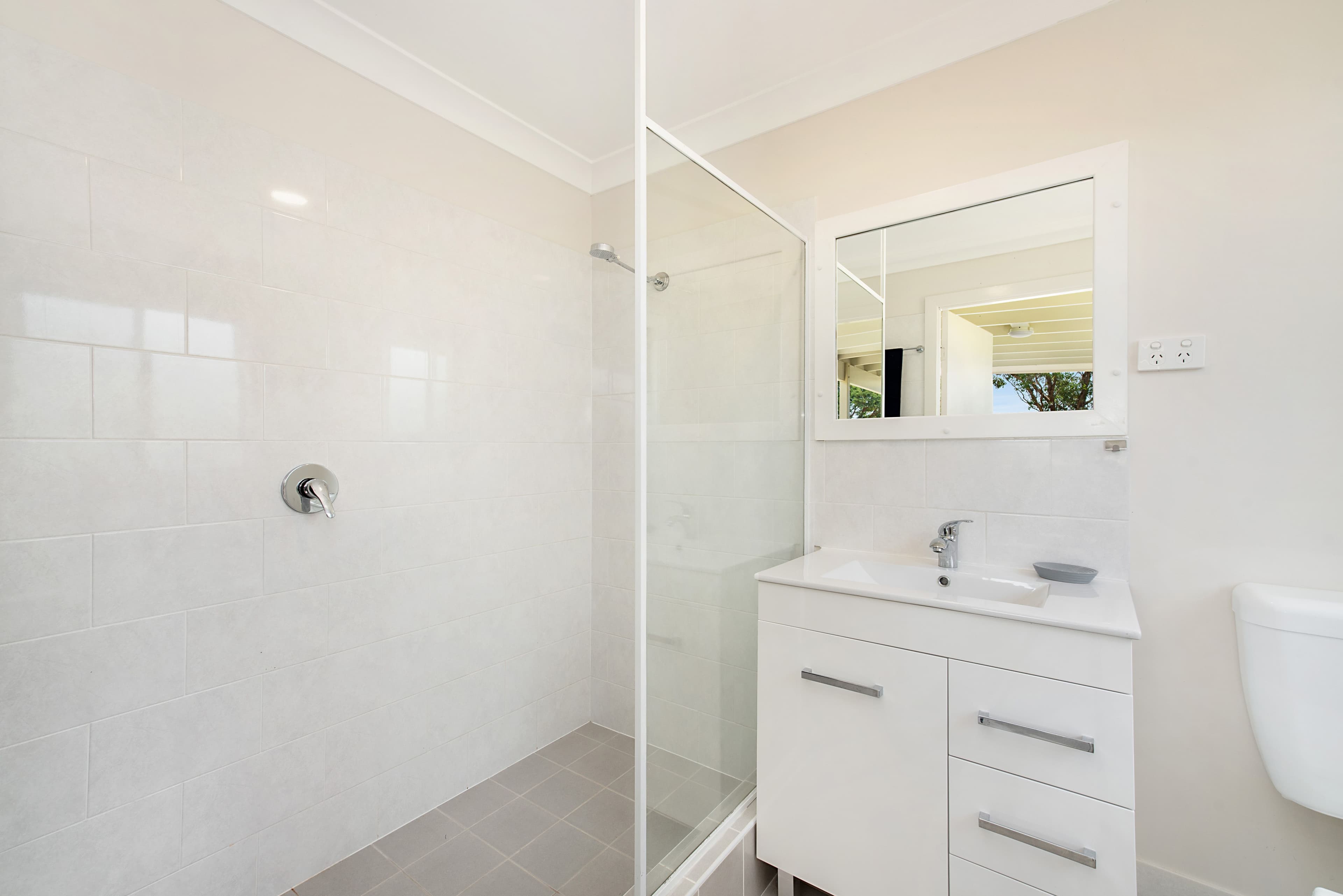 266 Old North Road, Lochinvar - Thumbnail 6