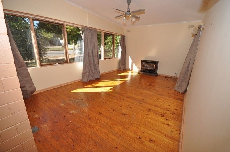9  Somerset Road, PARA HILLS SA 5096, Para Hills - Thumbnail 2