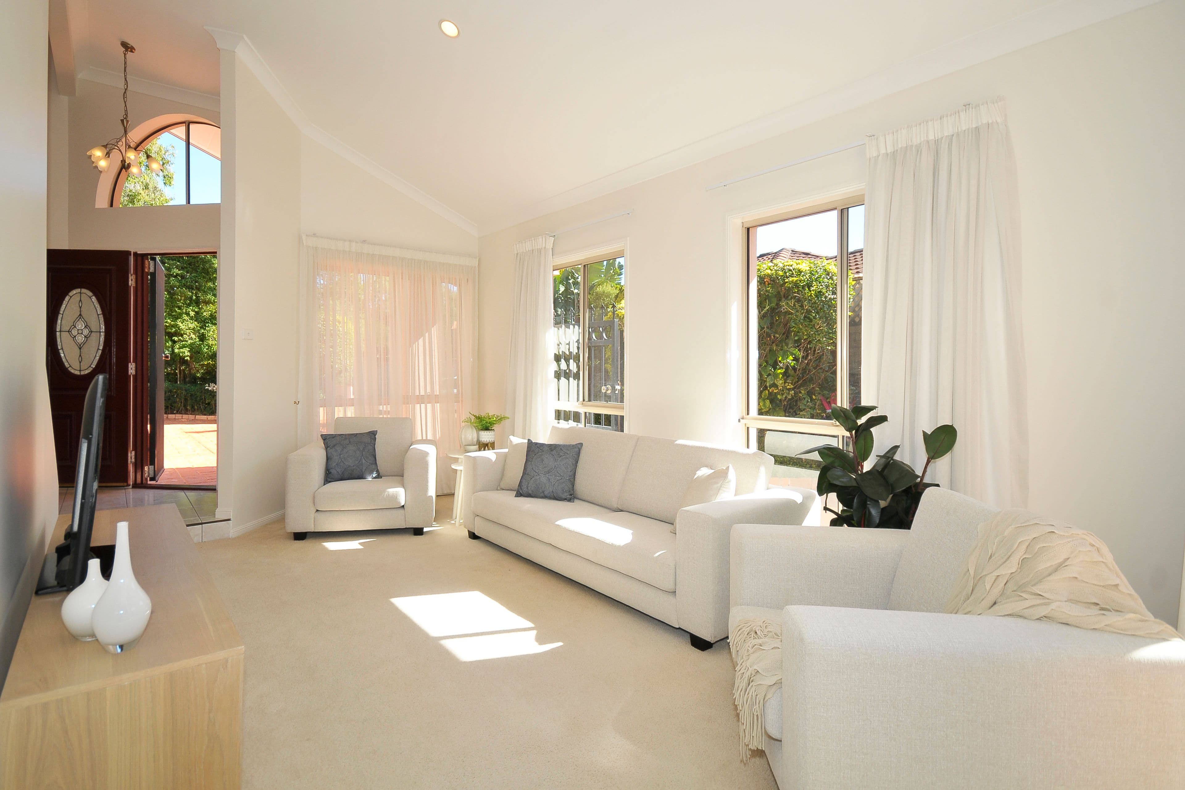 28 Greenwich Court, Robina QLD 4226, Robina - Thumbnail 4