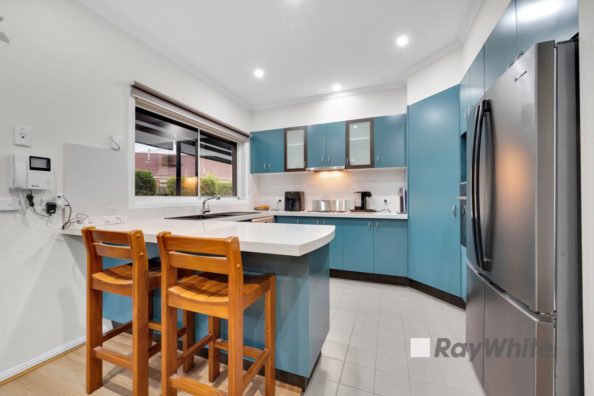 30 Amhurst Drive, Narre Warren South VIC 3805, Narre Warren South - Thumbnail 5