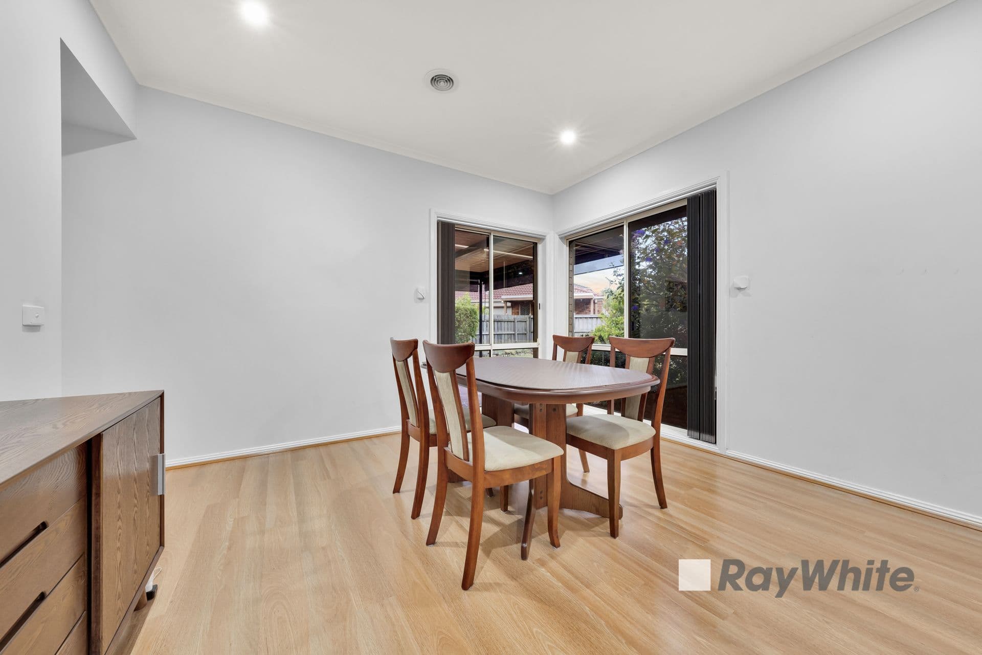 30 Amhurst Drive, Narre Warren South VIC 3805, Narre Warren South - Thumbnail 6