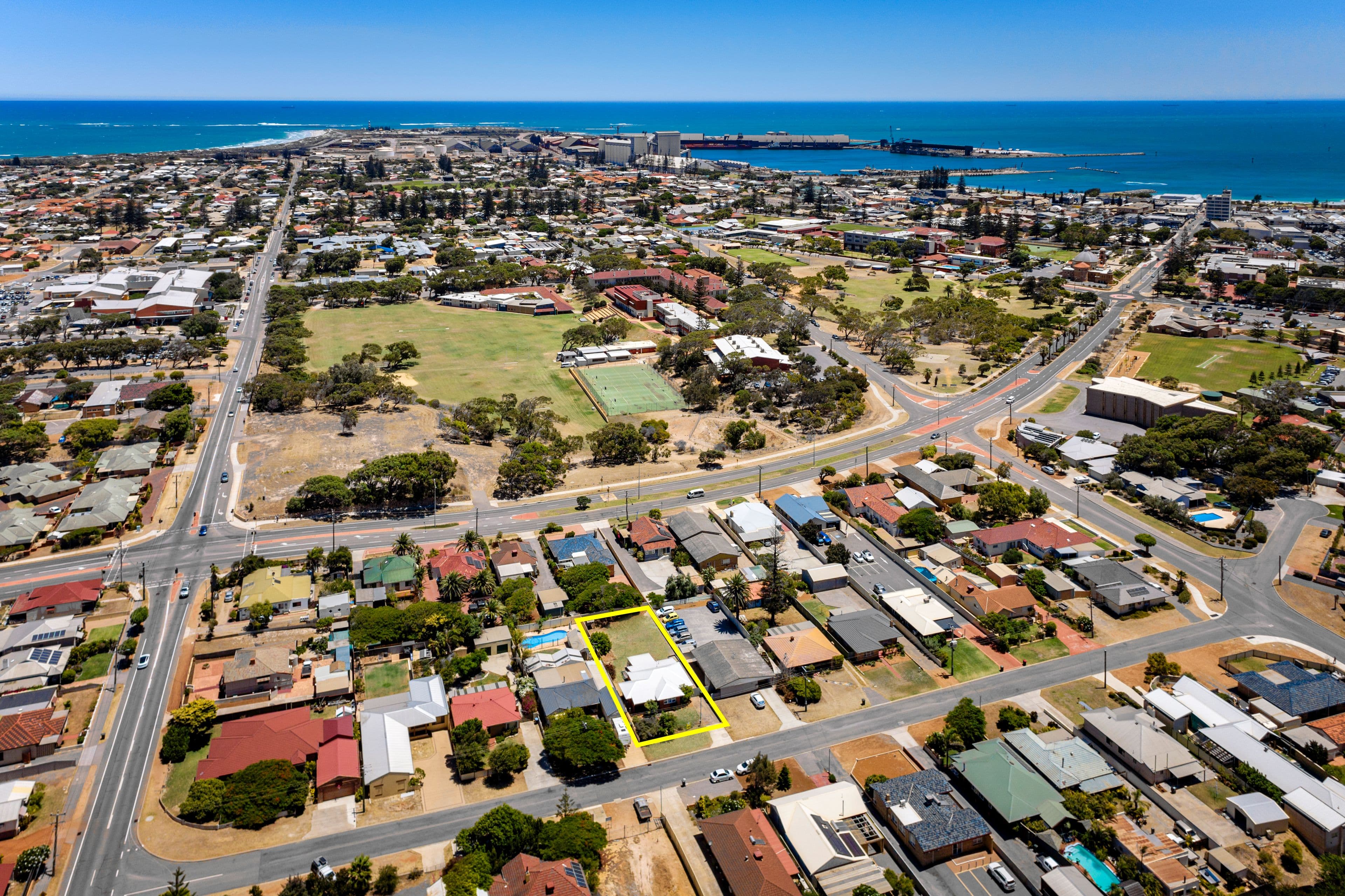 14 Askew Road, Geraldton WA 6530, Geraldton - Thumbnail 7