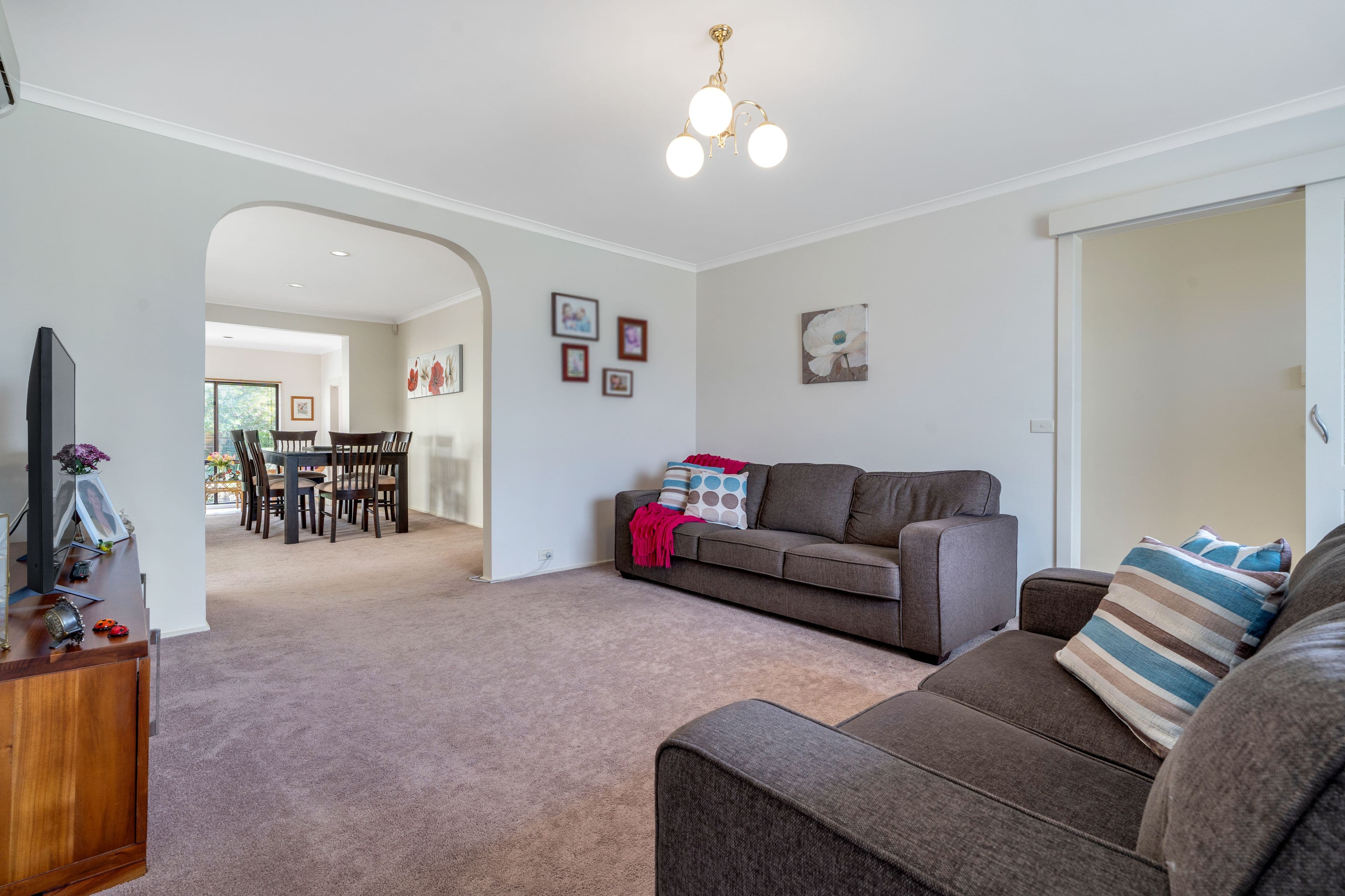 12 Beckington Place, Craigieburn VIC 3064, Craigieburn - Thumbnail 6