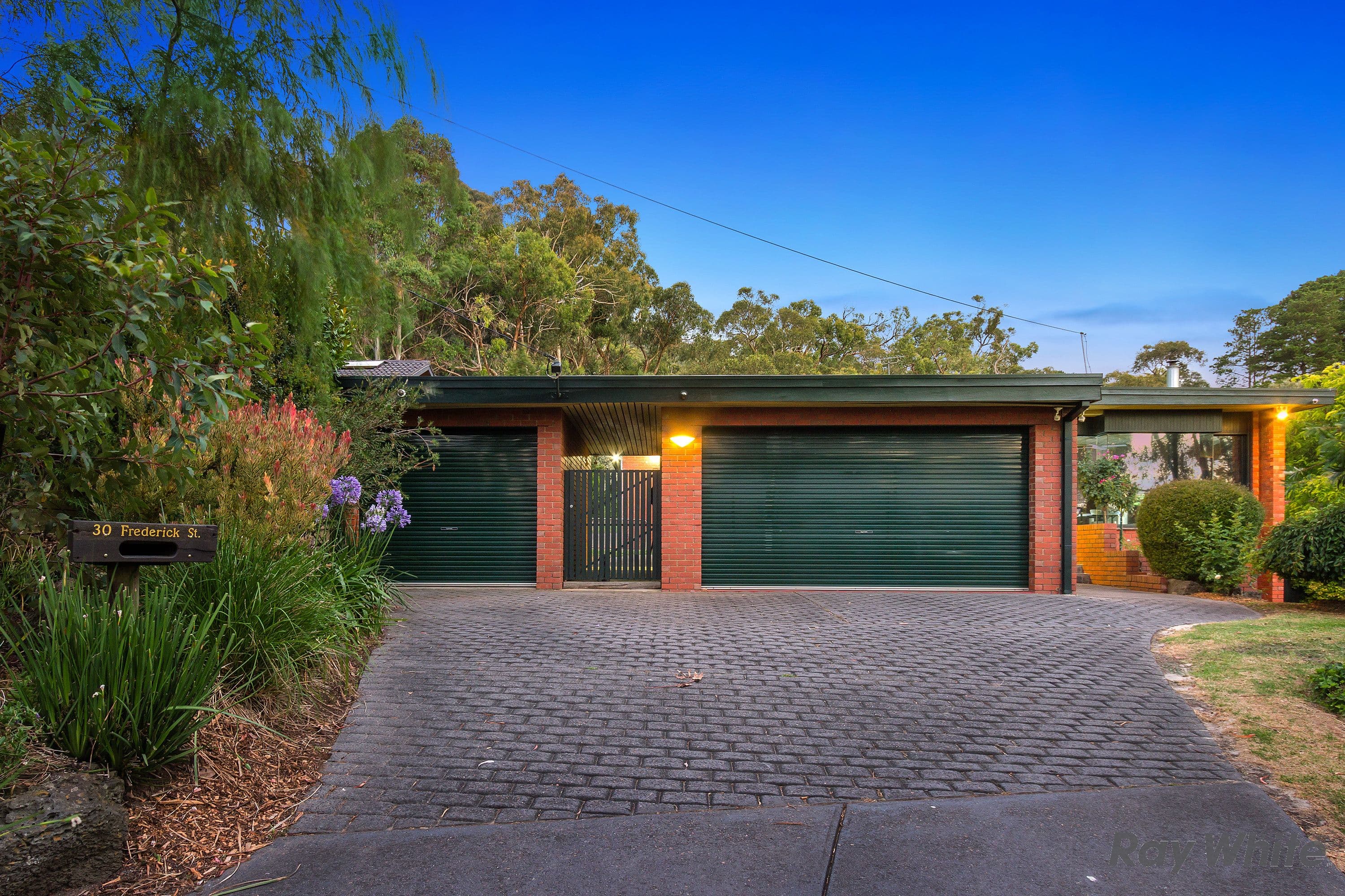 30 Frederick Street, Ferntree Gully VIC 3156, Ferntree Gully - Thumbnail 2