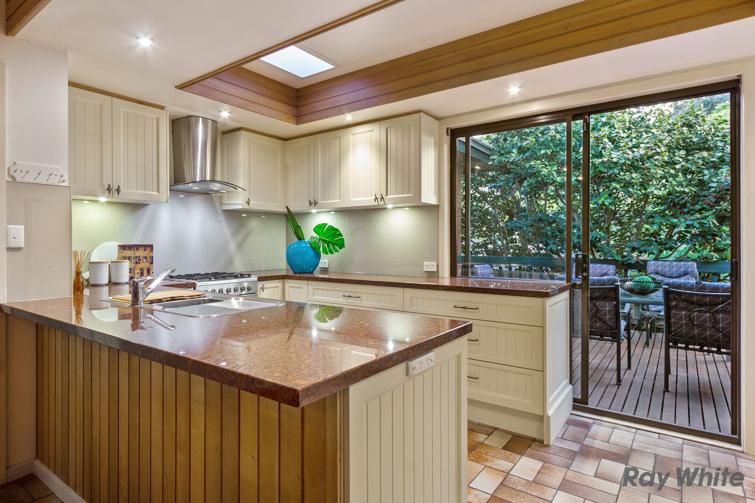 30 Frederick Street, Ferntree Gully VIC 3156, Ferntree Gully - Thumbnail 4
