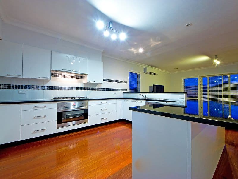 26 Caradon Drive, TRUGANINA VIC 3029, Truganina - Thumbnail 7