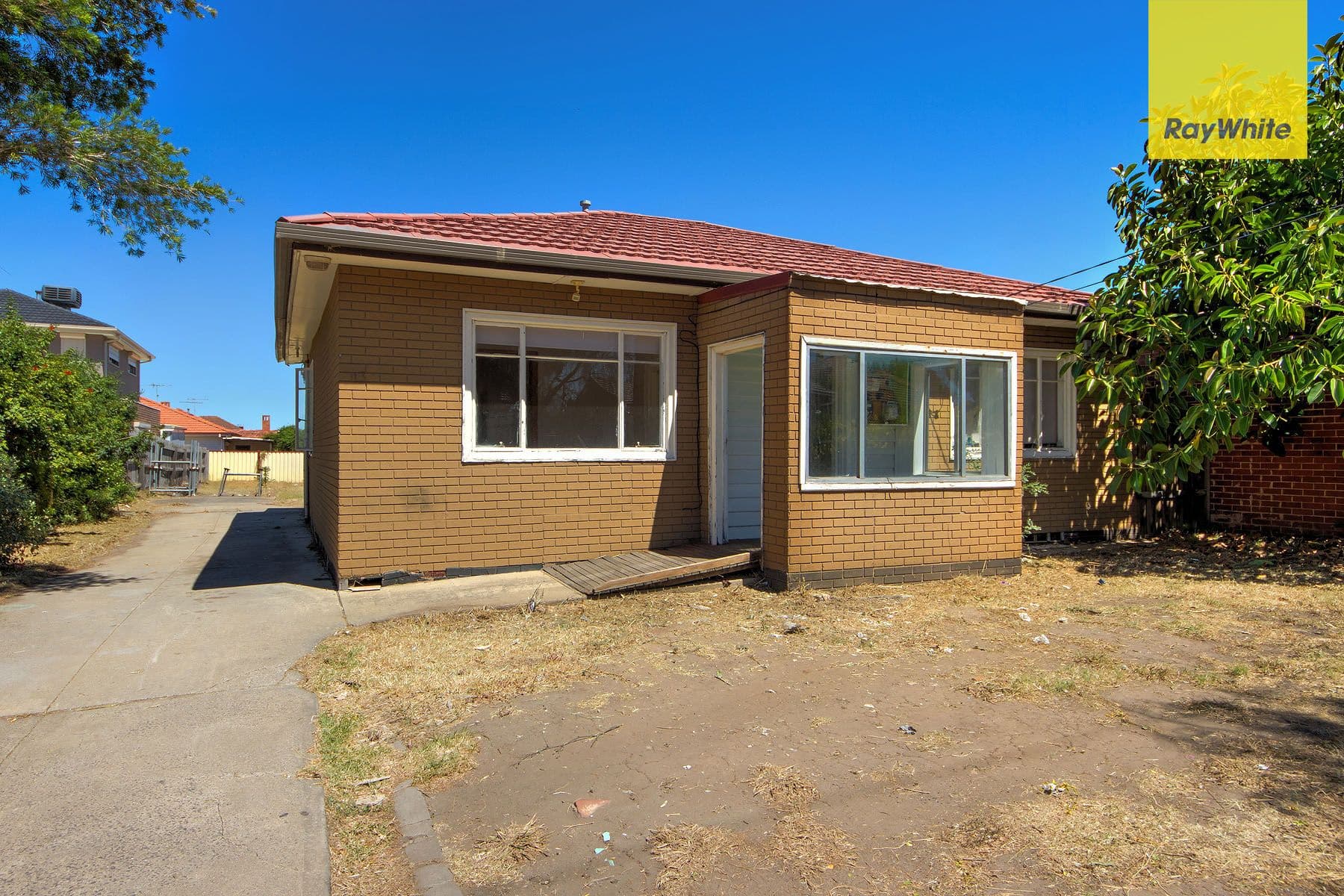 13 Craigielea Avenue, St Albans VIC 3021, St Albans - Thumbnail 5