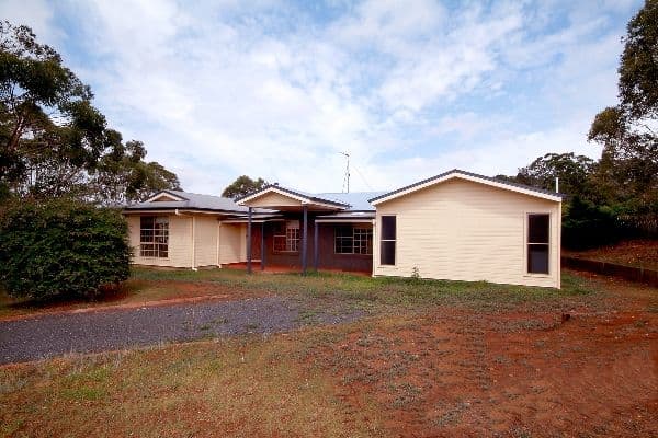 11 Parkway Close, GOWRIE JUNCTION QLD 4352, Gowrie Junction - Thumbnail 2