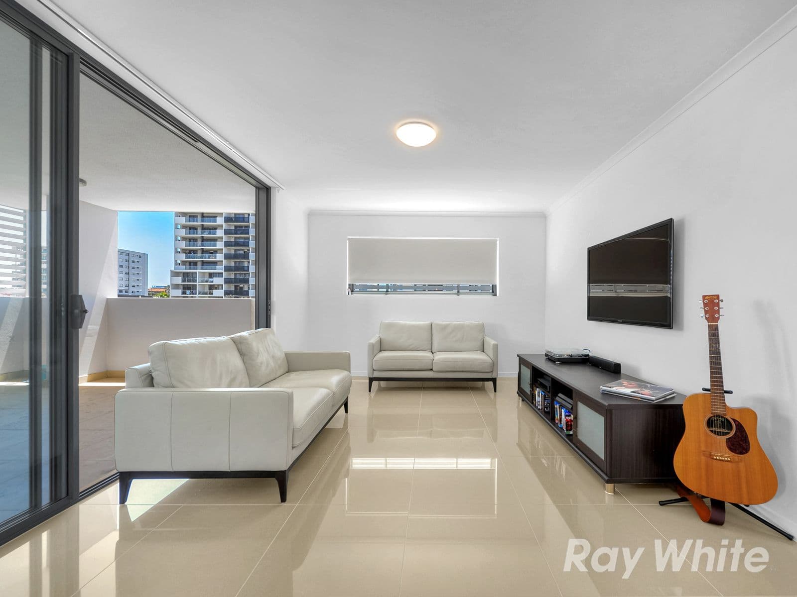 11 Kingsmill Street, Chermside QLD 4032, Chermside - Thumbnail 3