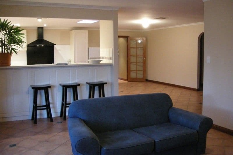 8 Standen Court, OAKDEN SA 5086, Oakden - Thumbnail 4