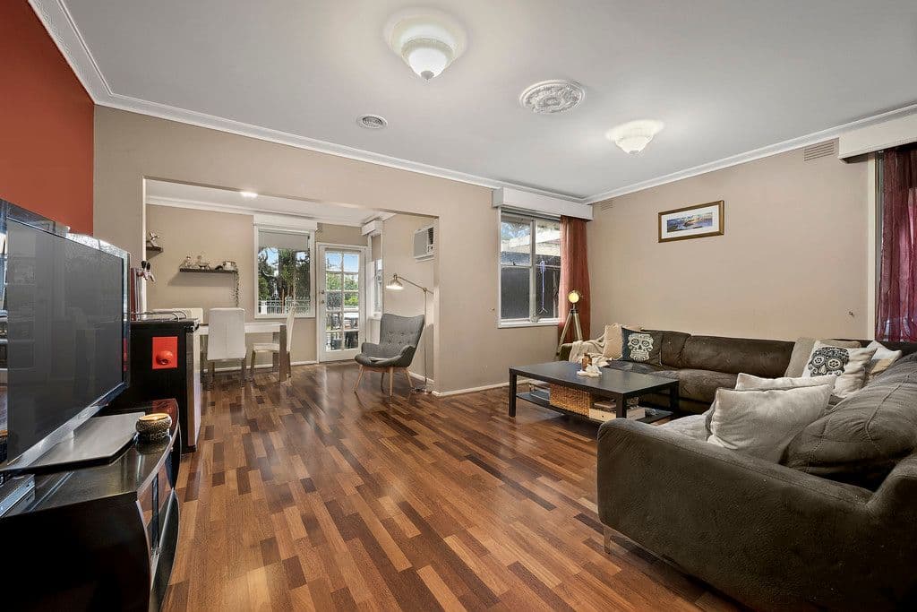 42 Kingswood Drive, Dingley Village VIC 3172, Dingley Village - Thumbnail 2