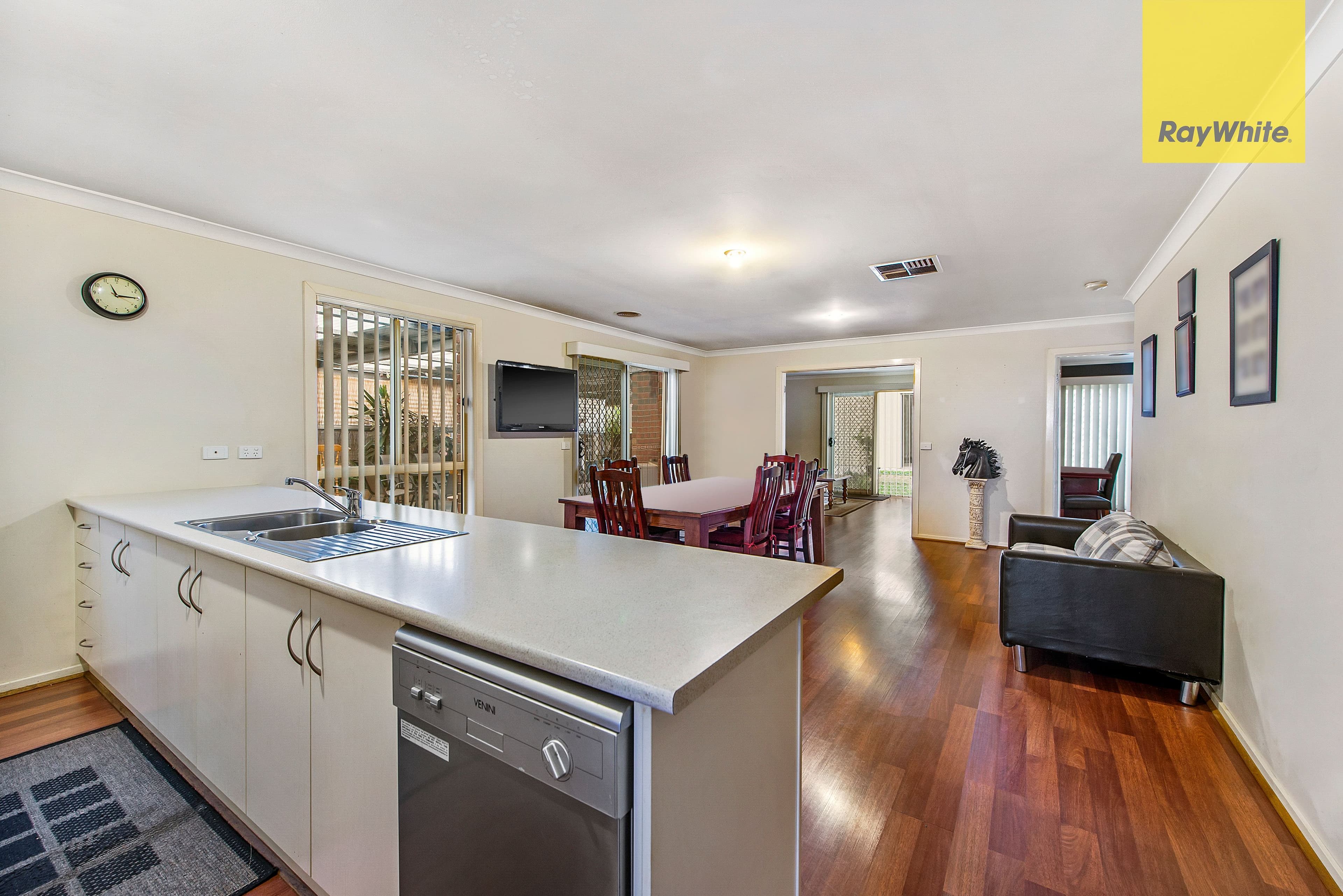 8 Koonawarra Terrace, HARKNESS VIC 3337, Harkness - Thumbnail 3