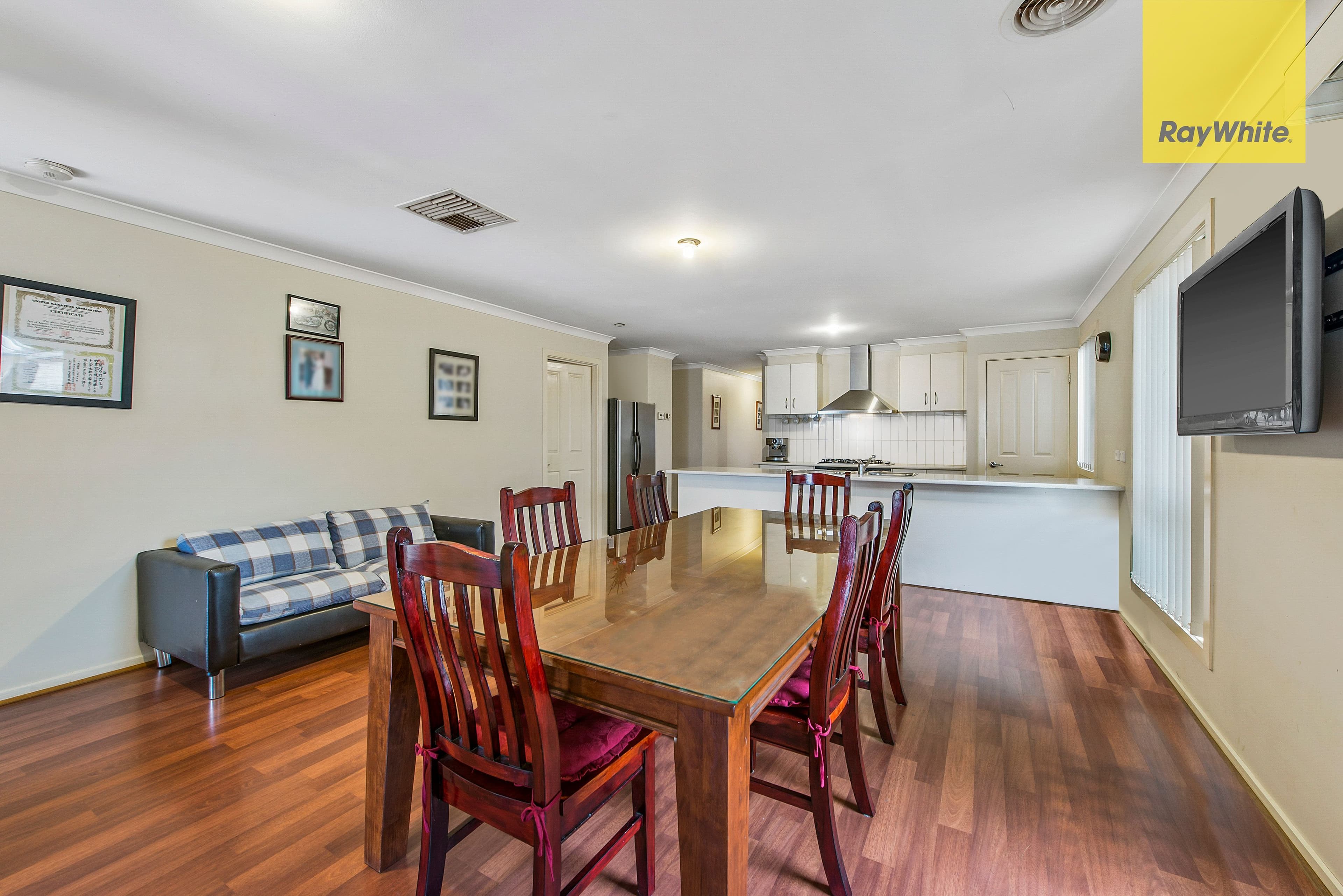 8 Koonawarra Terrace, HARKNESS VIC 3337, Harkness - Thumbnail 4