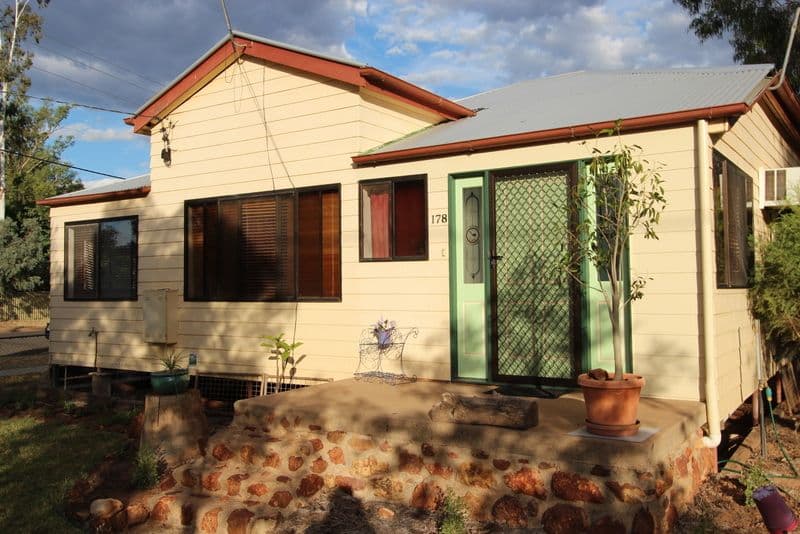 178 Alfred Street, CHARLEVILLE QLD 4470, Charleville - Image 1