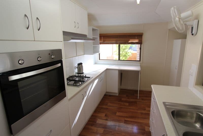 178 Alfred Street, CHARLEVILLE QLD 4470, Charleville - Thumbnail 3