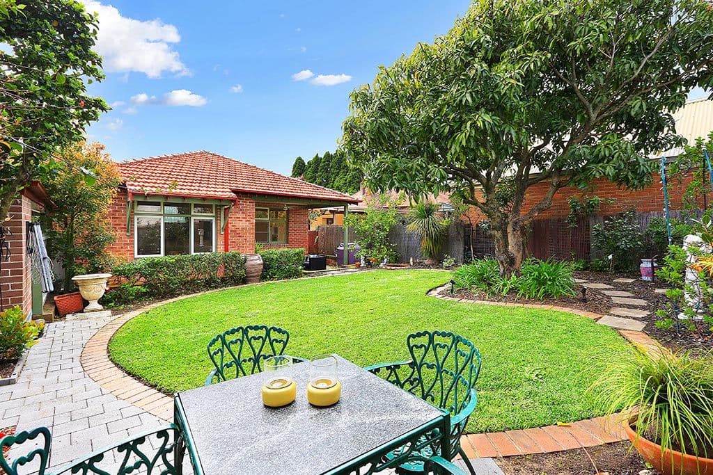 6 Nicholls Avenue, Haberfield - Thumbnail 2