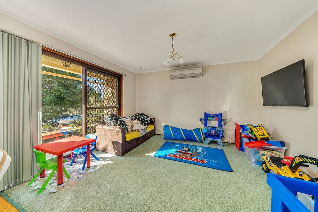 15 Fitzgibbon Place, Karabar NSW 2620, Karabar - Thumbnail 7