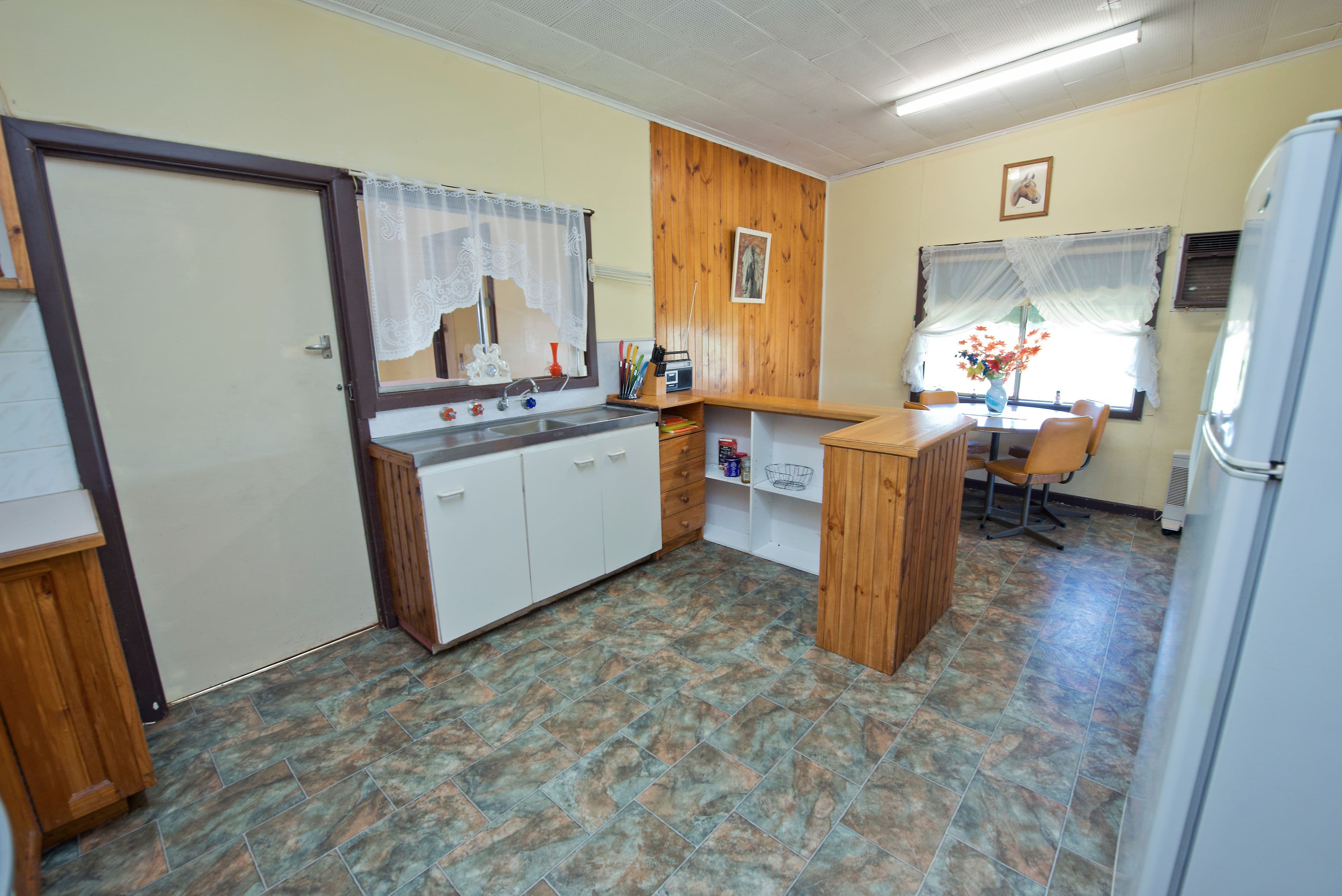 220 Lake Road, Woorinen VIC 3589, Woorinen - Thumbnail 5