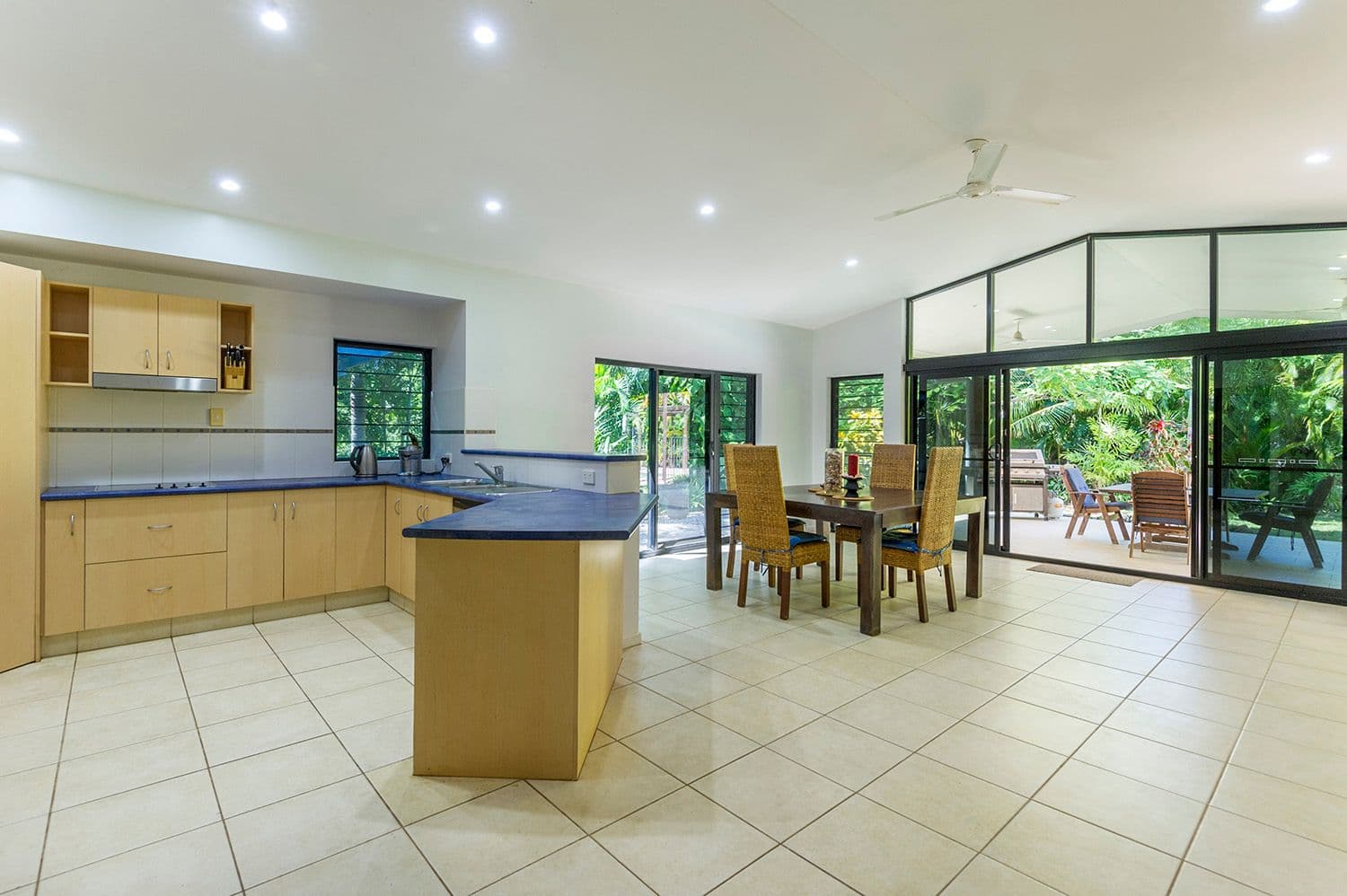 16-18 Finlay Crescent, Oak Beach QLD 4877, Oak Beach - Thumbnail 7