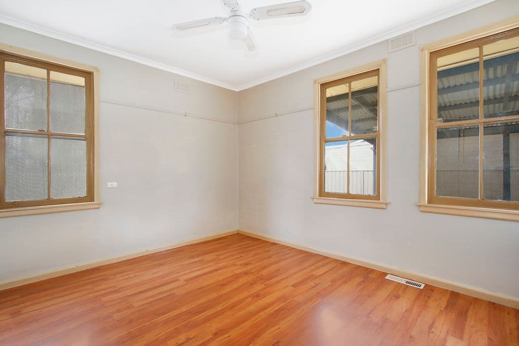 30 Roe Street, Benalla VIC 3672, Benalla - Thumbnail 5