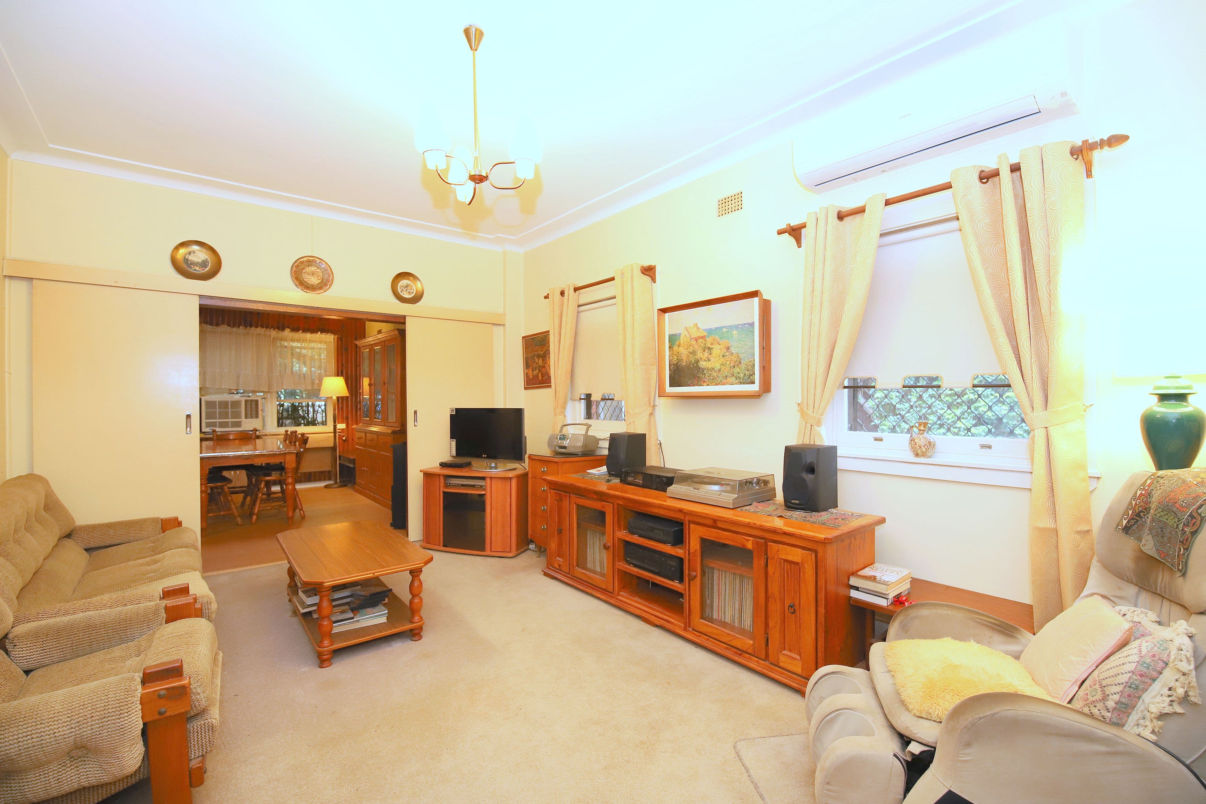 23 Mount Lewis Avenue, Punchbowl - Thumbnail 2