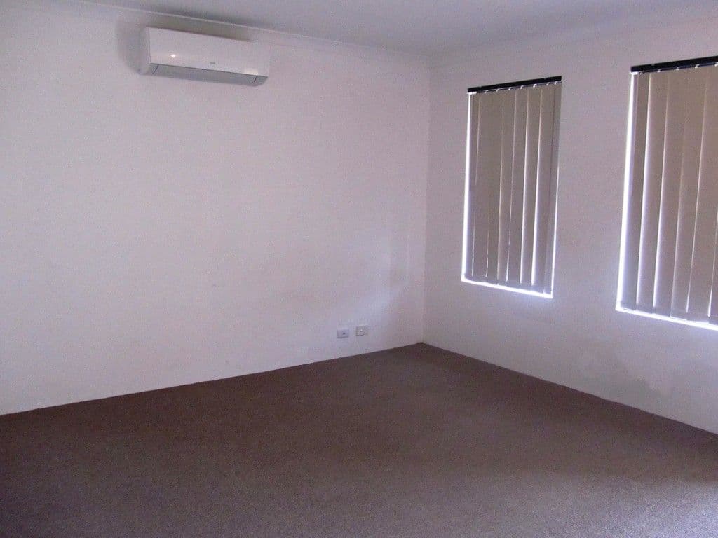 31 Clarinda Avenue, Orelia WA 6167, Orelia - Thumbnail 5