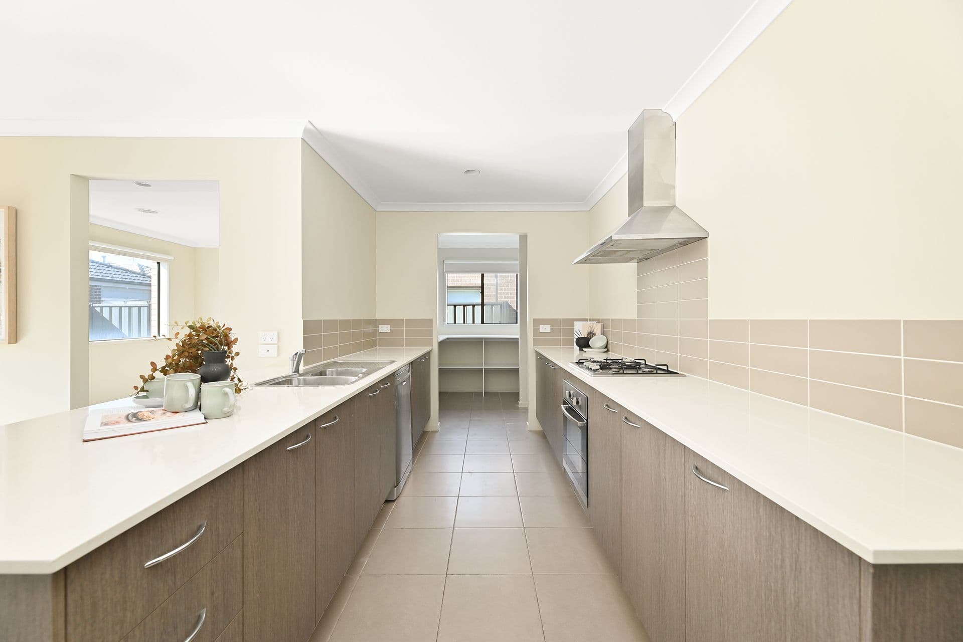44 Haflinger Avenue, Clyde North VIC 3978, Clyde North - Thumbnail 4