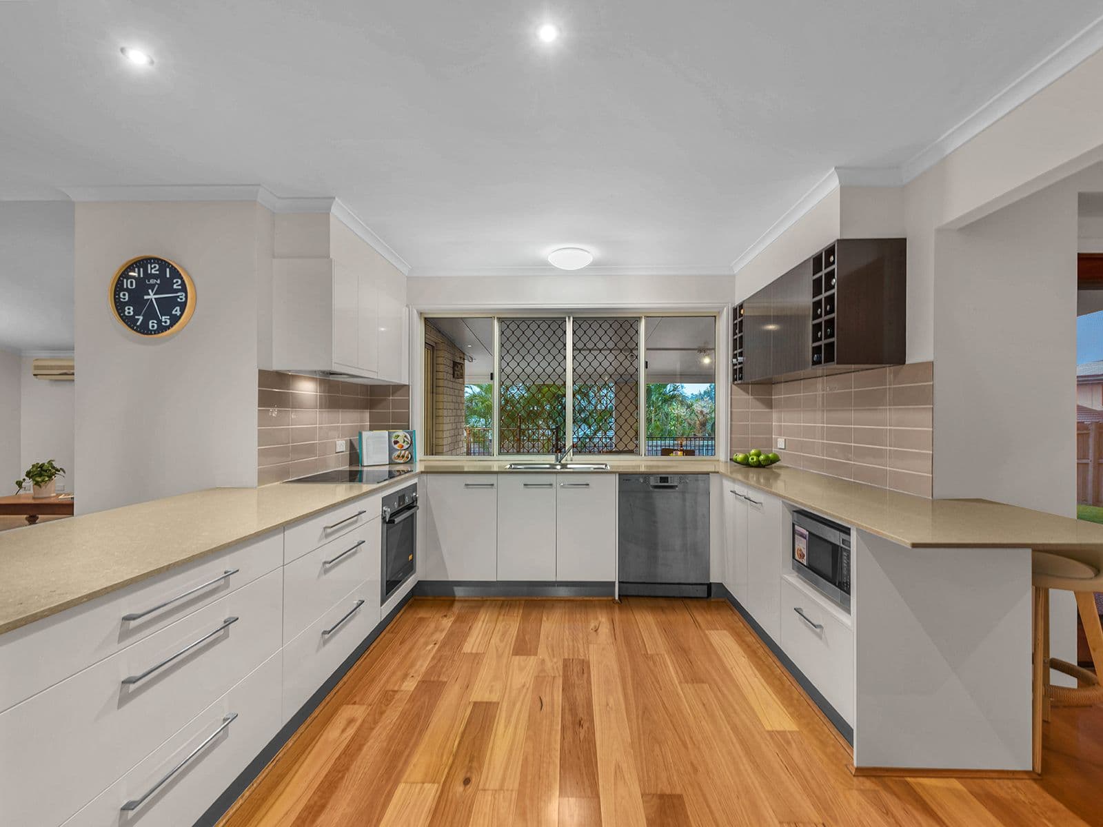 72 Casuarina Street, Bridgeman Downs QLD 4035, Bridgeman Downs - Thumbnail 7