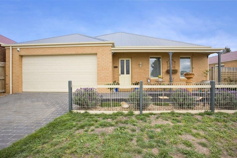 8 Maria Court, LARA VIC 3212, Lara - Image 1