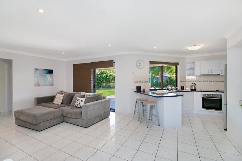 11 Birkdale Court, Banora Point - Thumbnail 5