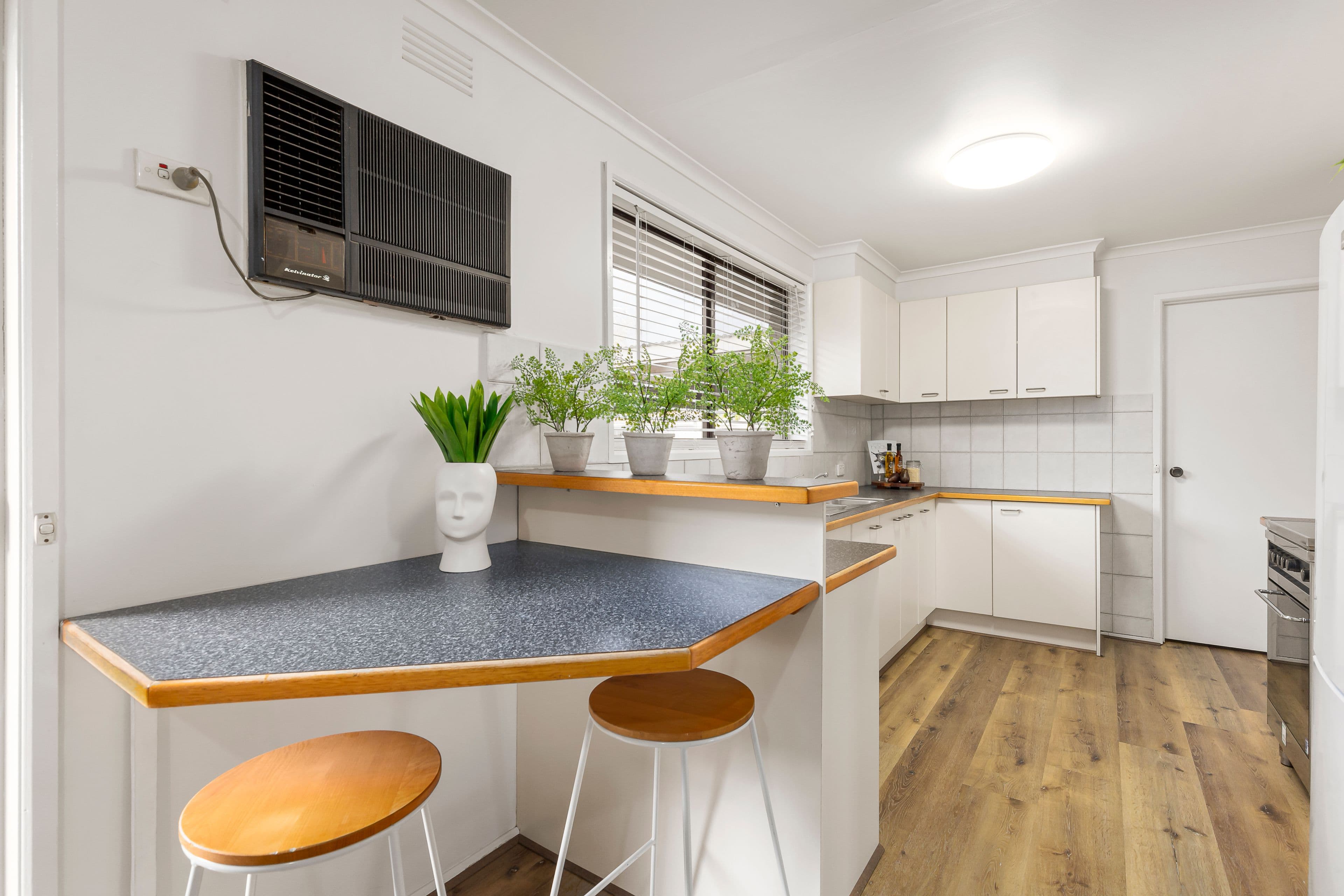 10 Galilee Crescent, Mill Park VIC 3082, Mill Park - Thumbnail 3