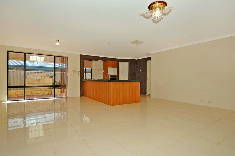 17 Nirringa Drive, Hampton Park VIC 3976, Hampton Park - Thumbnail 5