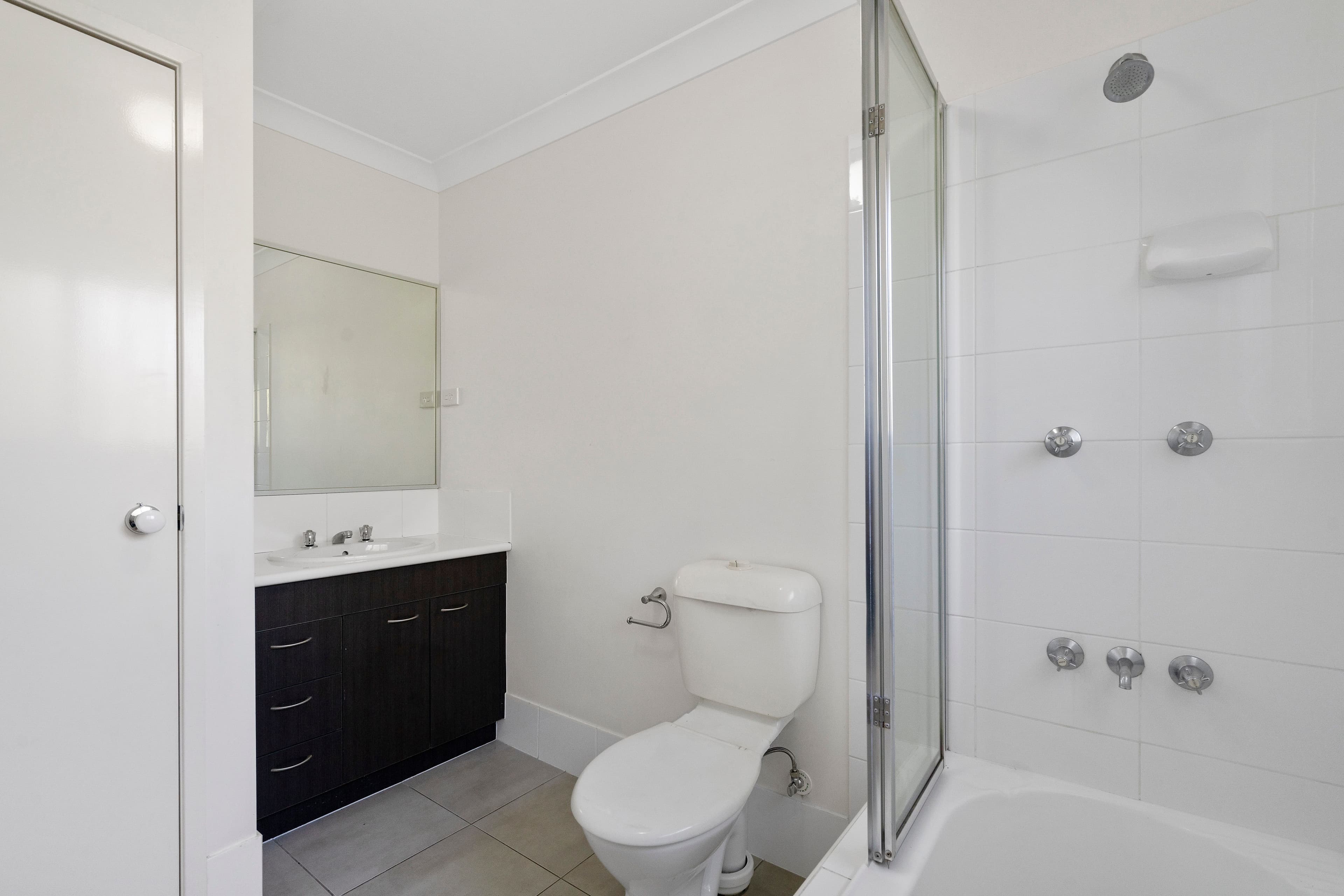 6-8 Petrie Road, Petrie QLD 4502, Petrie - Thumbnail 8