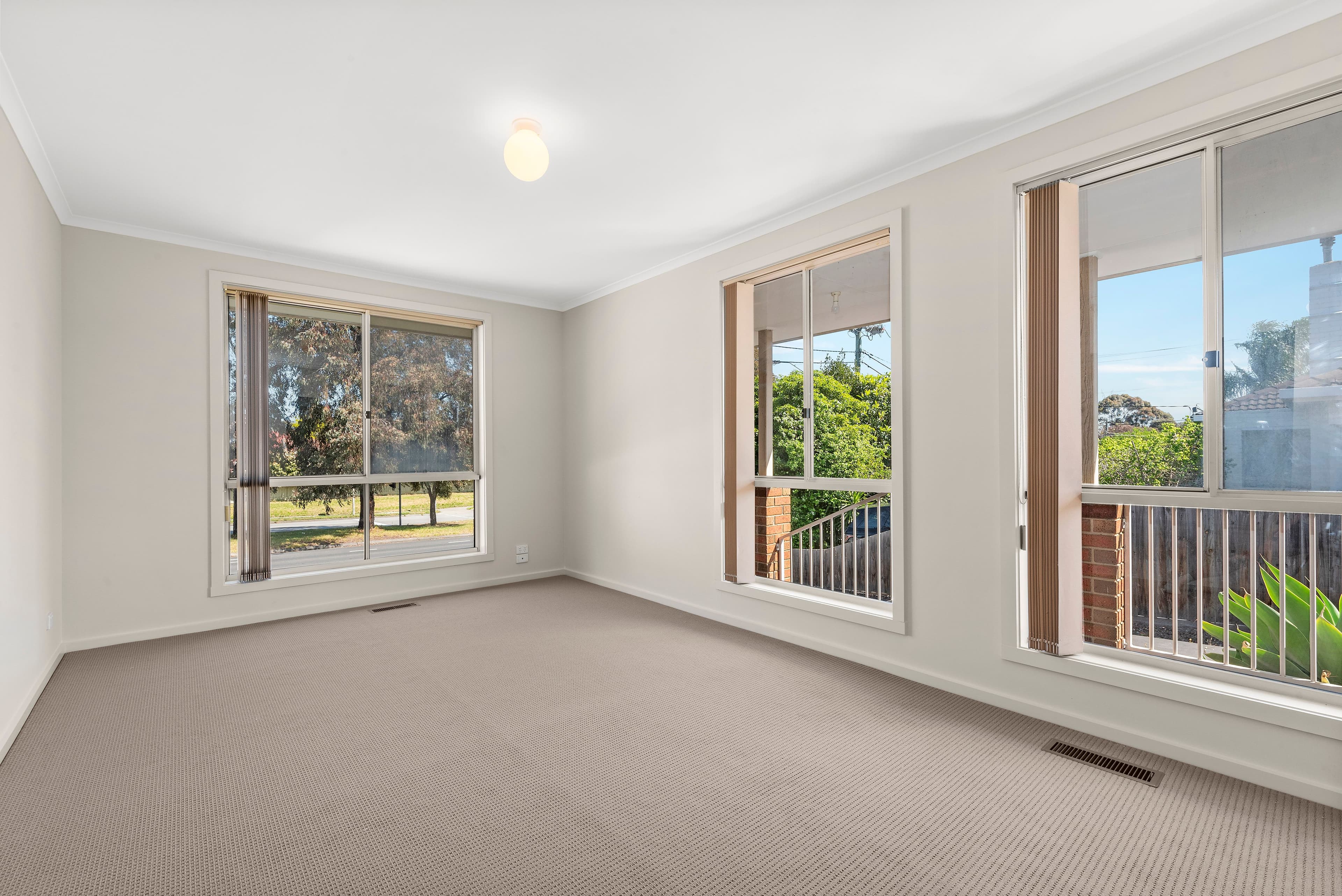 145 Ferntree Gully Road, Mount Waverley VIC 3149, Mount Waverley - Thumbnail 4