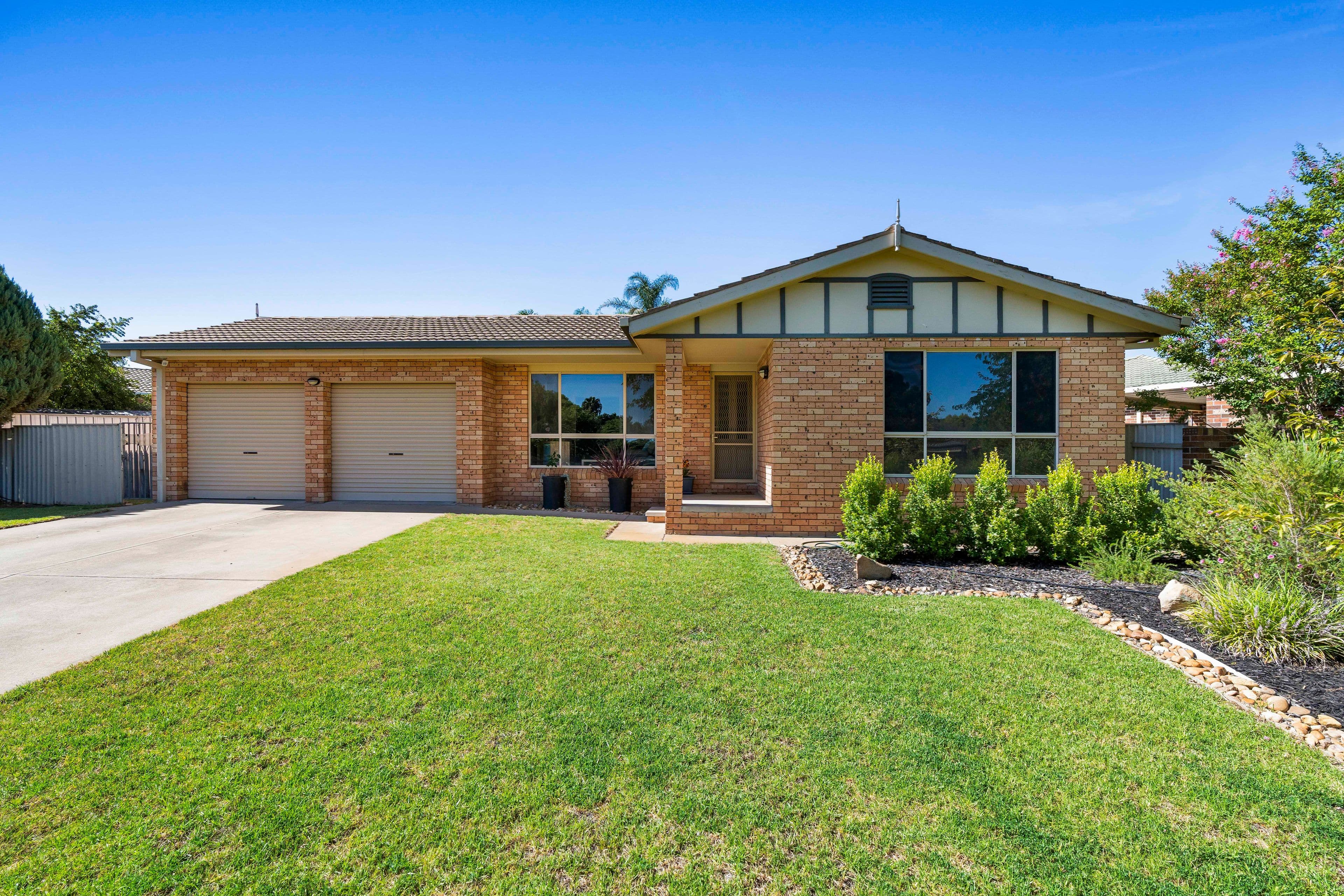 42 Oleander Crescent, Lake Albert NSW 2650, Lake Albert - Image 1