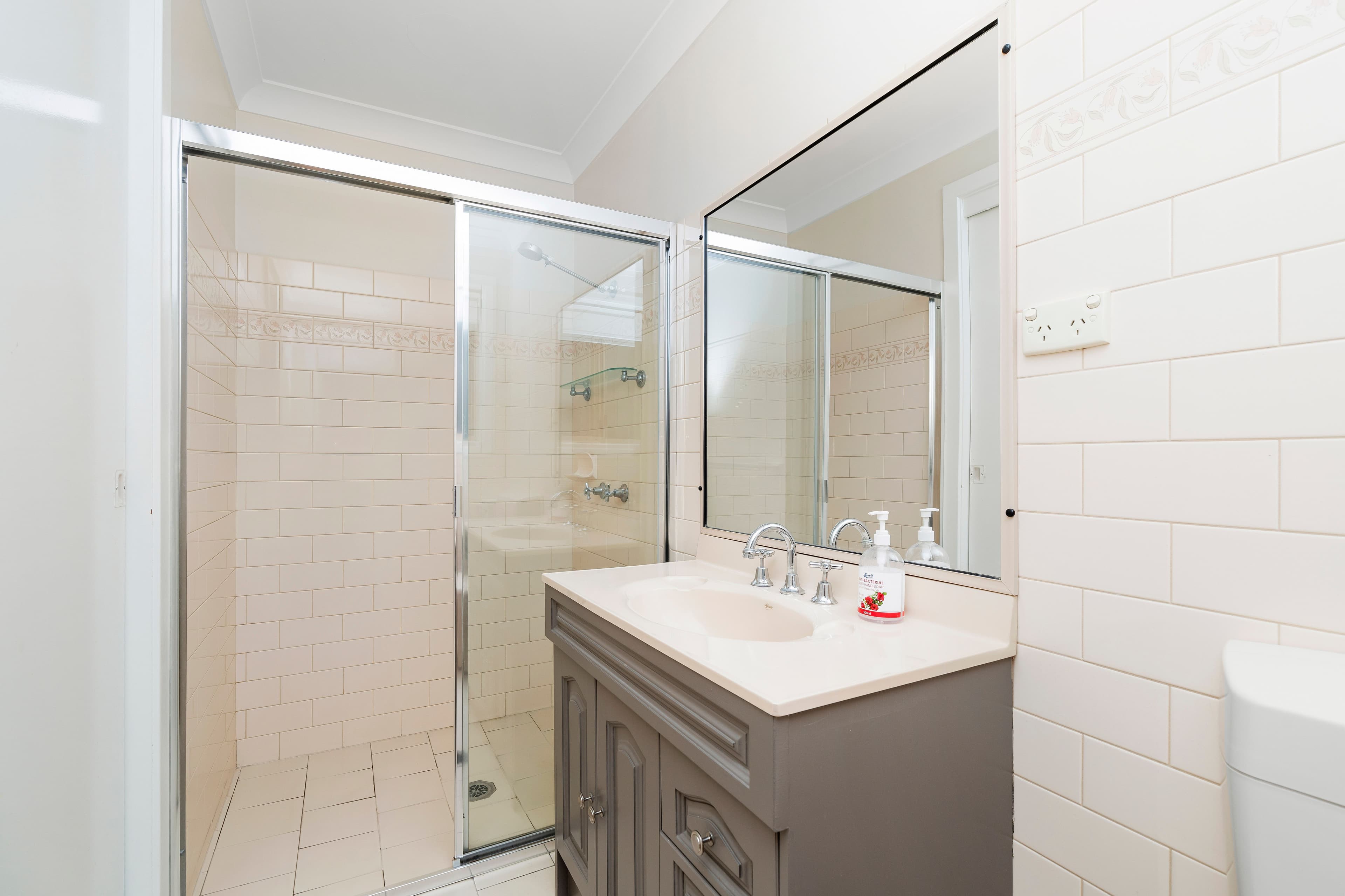 42 Oleander Crescent, Lake Albert NSW 2650, Lake Albert - Thumbnail 5